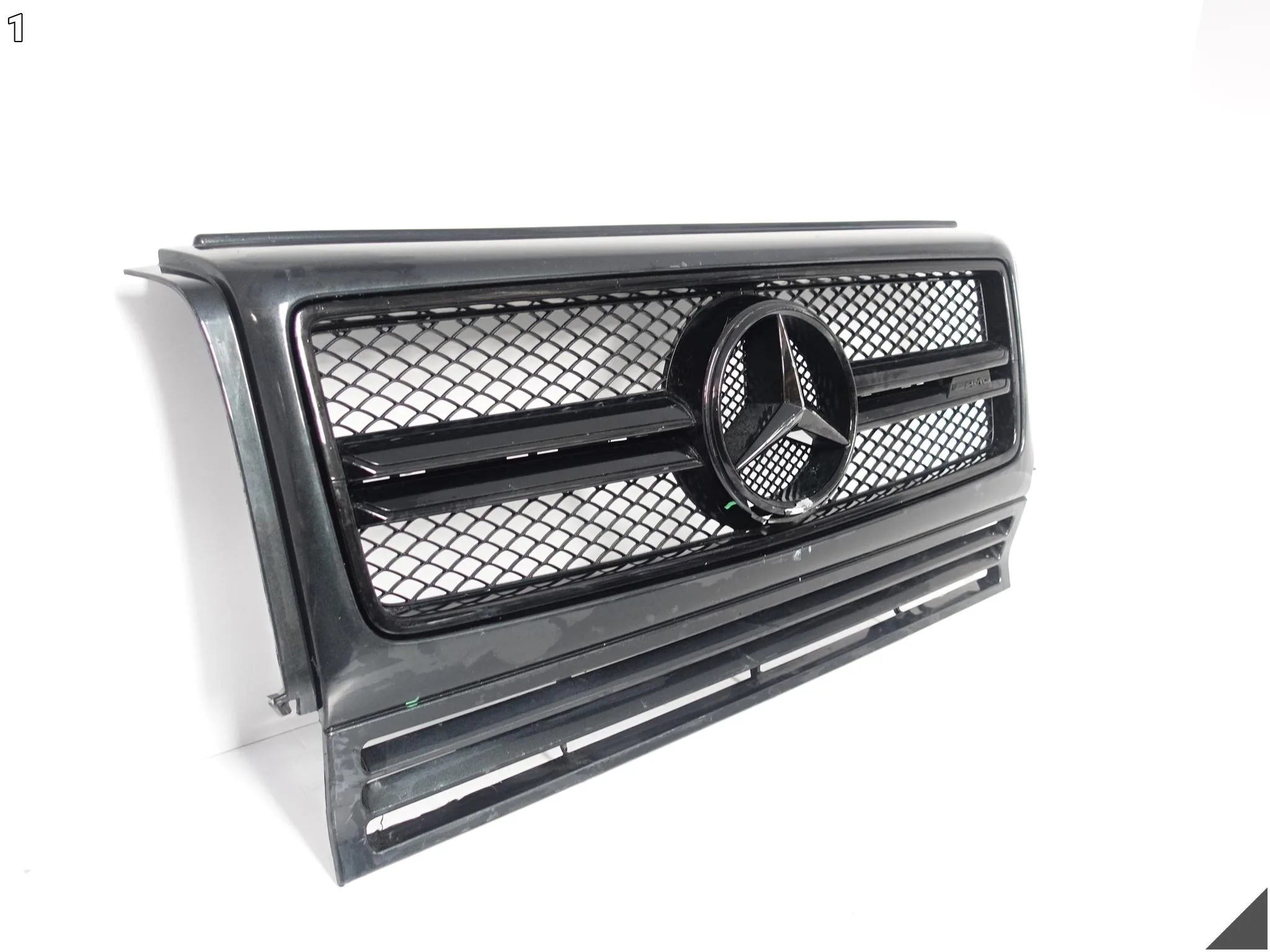 MERCEDES G-KLASA W463 G63 AMG LIFT MOPF 17-18 GRILL ATRAPA W ZDERZAK PRZÓD MERCEDES G-KLASA W463 G63 AMG LIFT MOPF 17-18 GRILL ATRAPA W ZDERZAK PRZÓD - obrazek 2