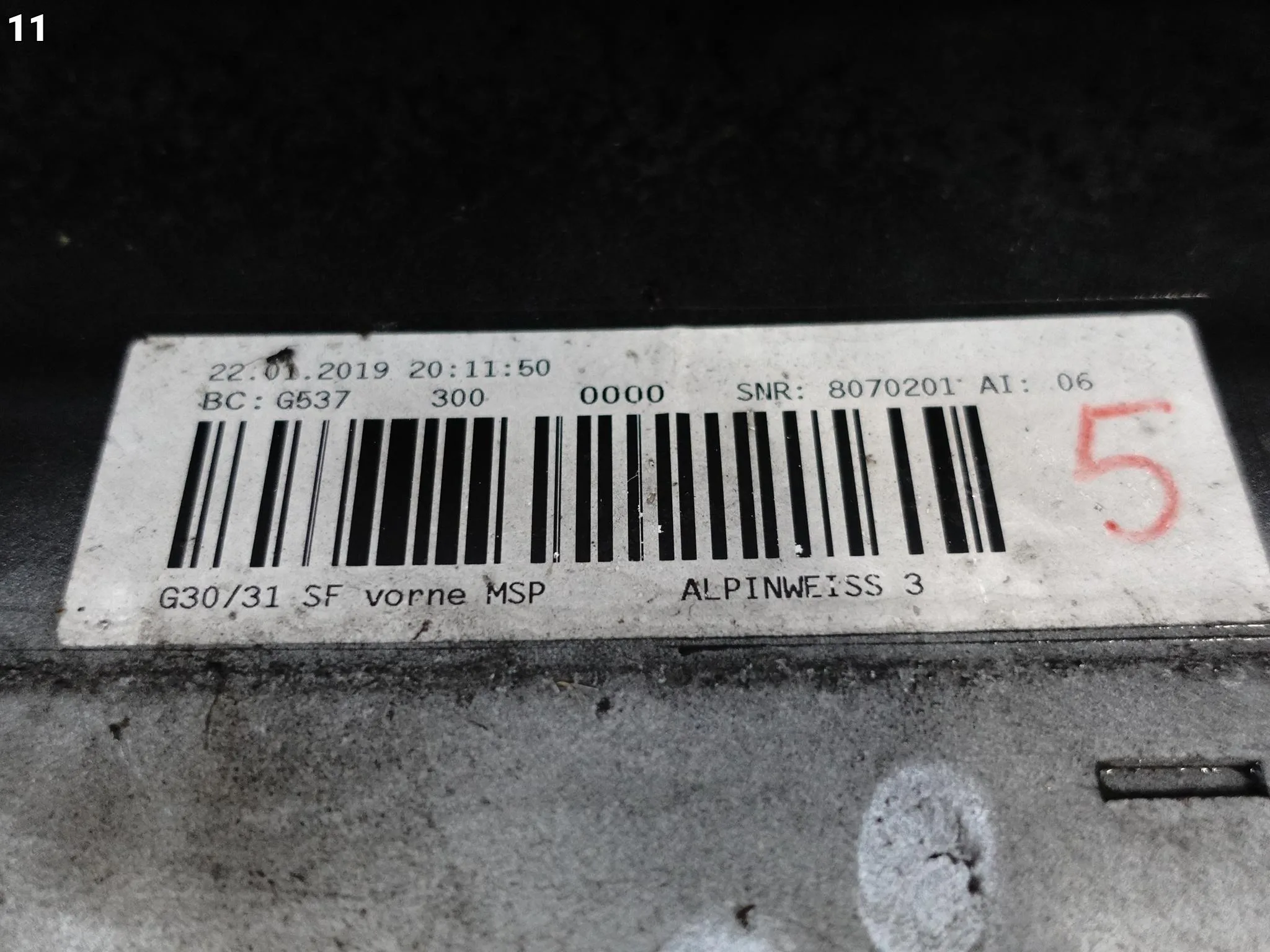 BMW 5 G30 G31 M-PAKIET 17-20 ZDERZAK BUMPER PRZÓD (6xPDC) BMW 5 G30 G31 M-PAKIET 17-20 ZDERZAK BUMPER PRZÓD (6xPDC) - obrazek 12