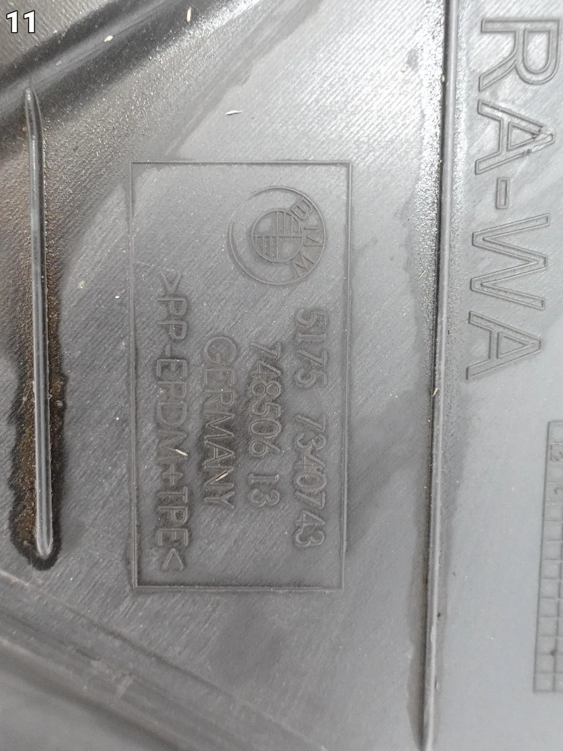 BMW 5 G30 G31 G38 17-23 LISTWA OSŁONA TRÓJKĄTNA TRÓJKĄT NADKOLA PRZÓD LEWY BMW 5 G30 G31 G38 17-23 LISTWA OSŁONA TRÓJKĄTNA TRÓJKĄT NADKOLA PRZÓD LEWY - obrazek 12