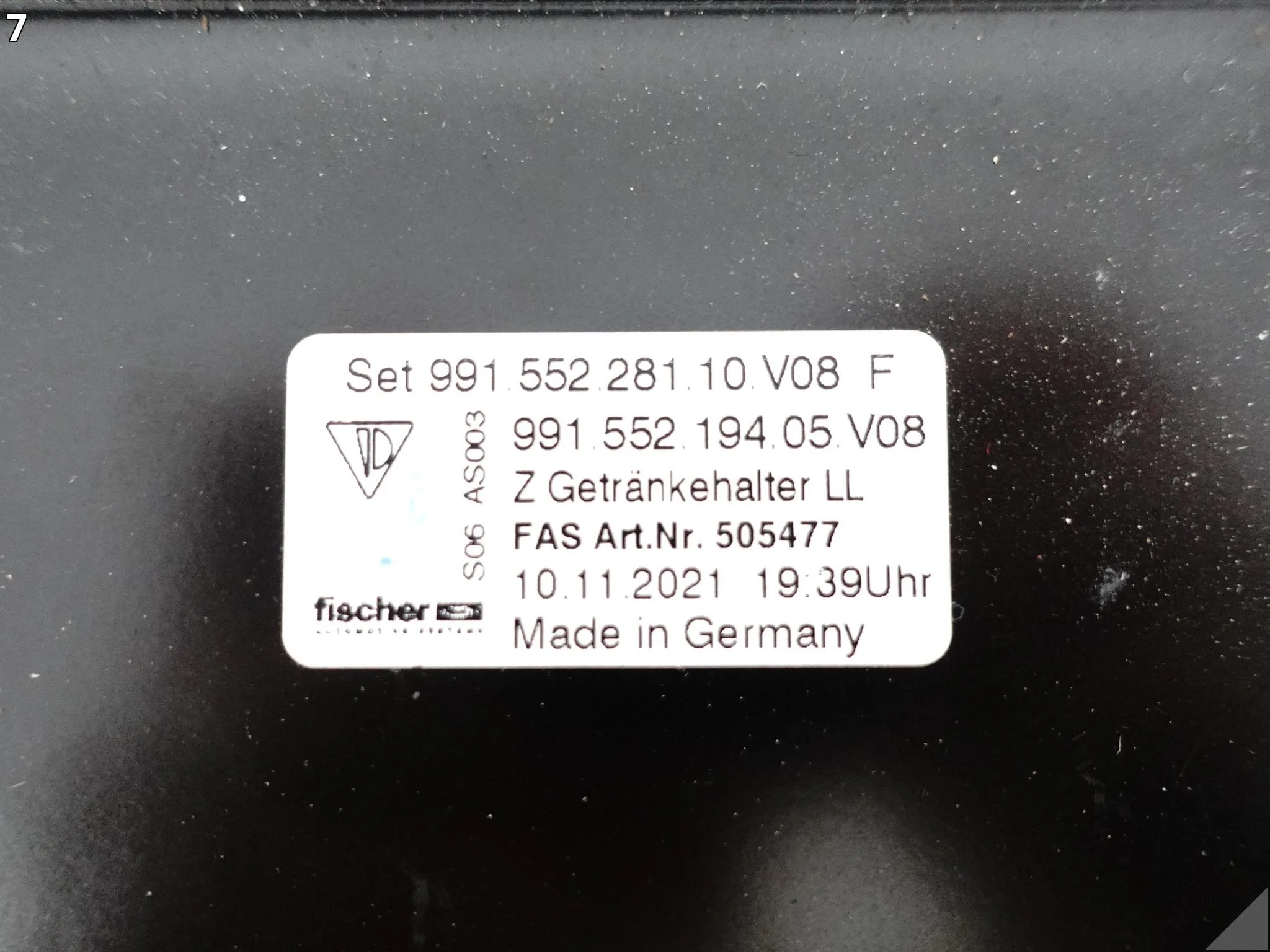PORSCHE 911 991 718 CAYMAN 982C 981C BOXSTER 982 981 UCHWYT NA KUBKI PRZÓD PORSCHE 911 991 718 CAYMAN 982C 981C BOXSTER 982 981 UCHWYT NA KUBKI PRZÓD - obrazek 8