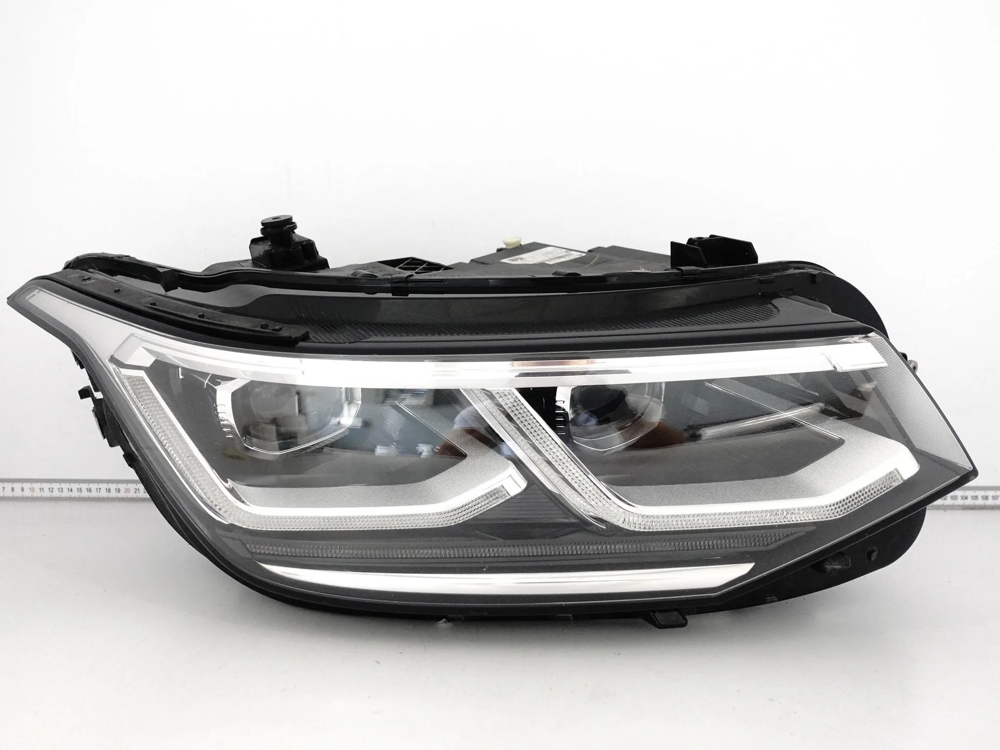 VW TIGUAN II 2 5NN LIFT 20-24 LAMPA IQ.LIGHT FULL LED PRAWA EUROPA + MODUŁY VW TIGUAN II 2 5NN LIFT 20-24 LAMPA IQ.LIGHT FULL LED PRAWA EUROPA + MODUŁY