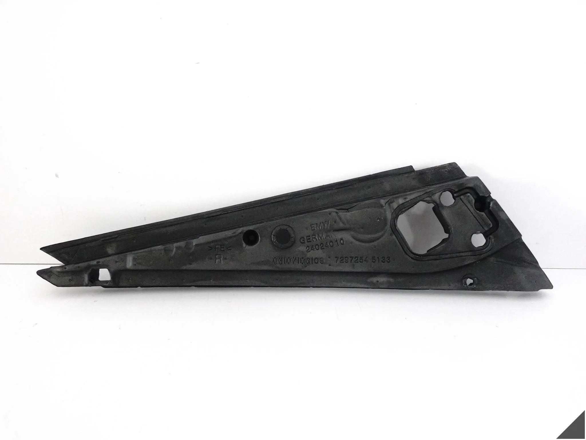 BMW 2 F45 LIFT LCI 18-22 USZCZELKA WYGŁUSZENIE PIANKA LUSTERKA PRAWEGO BMW 2 F45 LIFT LCI 18-22 USZCZELKA WYGŁUSZENIE PIANKA LUSTERKA PRAWEGO