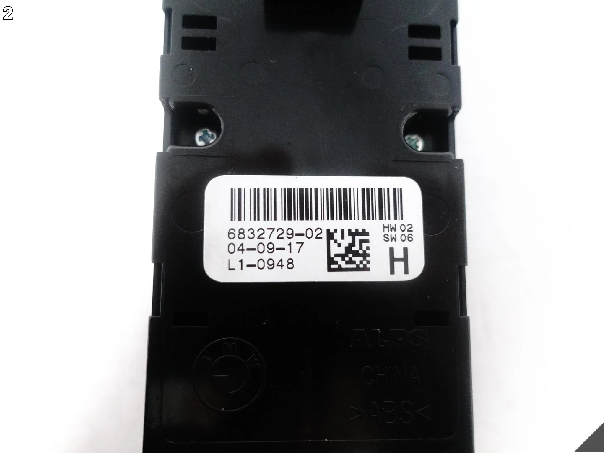 BMW G20 G30 G31 F90 G32 G01 F97 G02 F98 G05 G06 PRZEŁĄCZNIK SZYB LEWY PRZÓD BMW G20 G30 G31 F90 G32 G01 F97 G02 F98 G05 G06 PRZEŁĄCZNIK SZYB LEWY PRZÓD - obrazek 3
