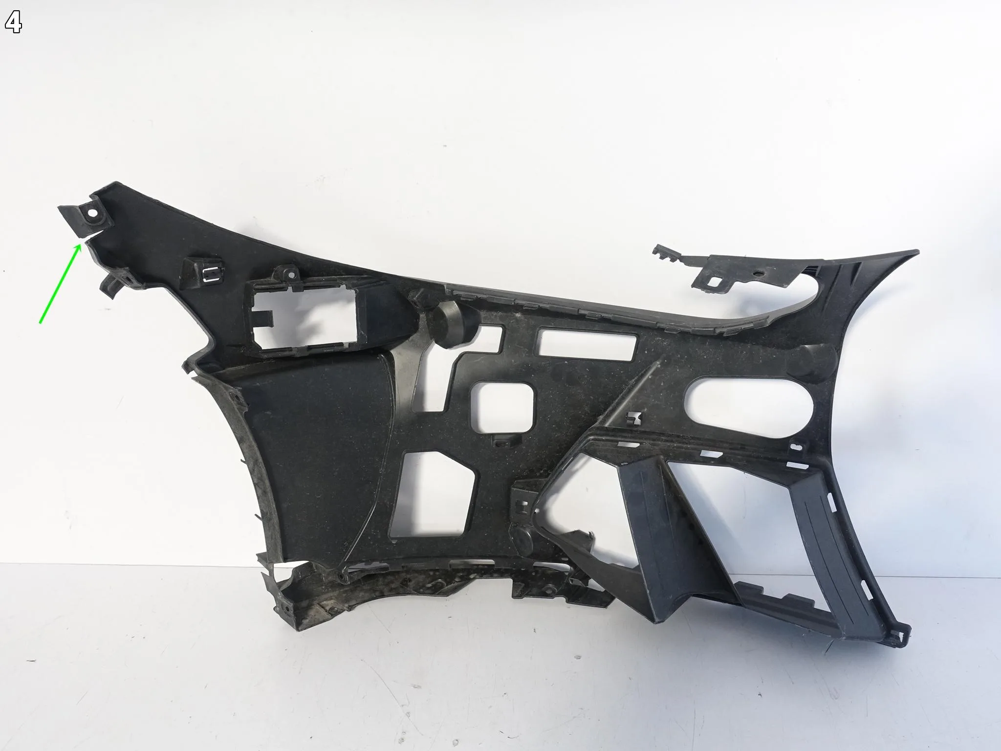 BMW M3 G80 G81 M4 G82 G83 20- ŚLIZG MOCOWANIE UCHWYT W ZDERZAK LEWY PRZÓD BMW M3 G80 G81 M4 G82 G83 20- ŚLIZG MOCOWANIE UCHWYT W ZDERZAK LEWY PRZÓD - obrazek 5