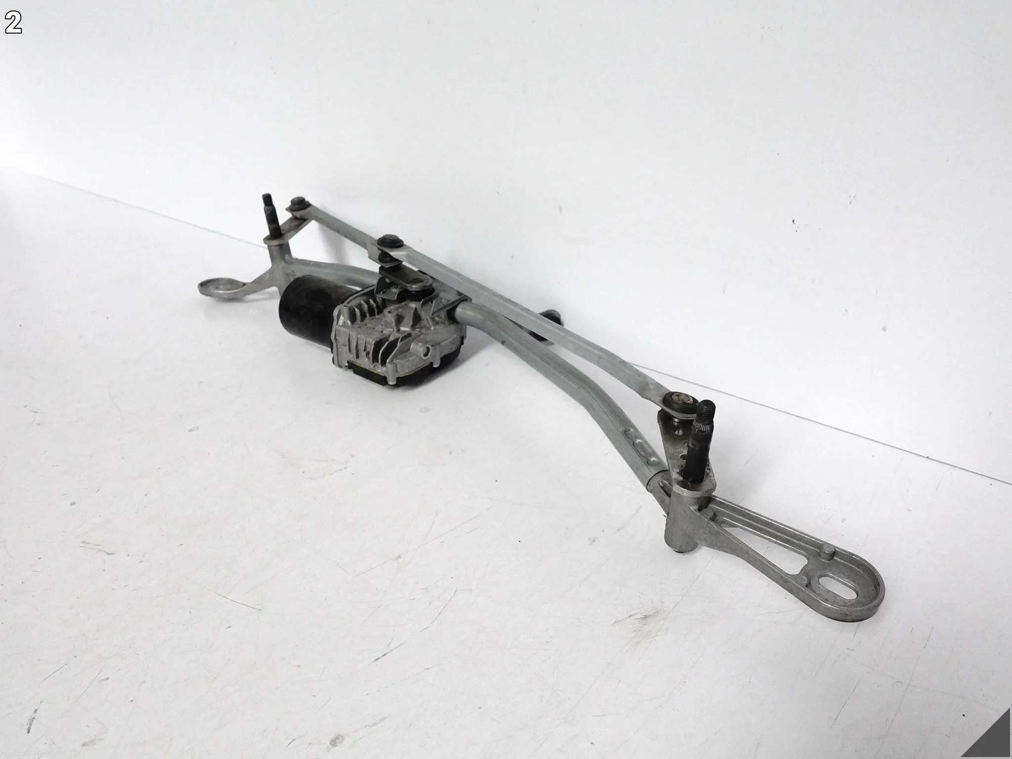 BMW 5 V M5 G30 G31 F90 MECHANIZM SILNICZEK WYCIERACZEK PRZÓD EUROPA BMW 5 V M5 G30 G31 F90 MECHANIZM SILNICZEK WYCIERACZEK PRZÓD EUROPA - obrazek 3