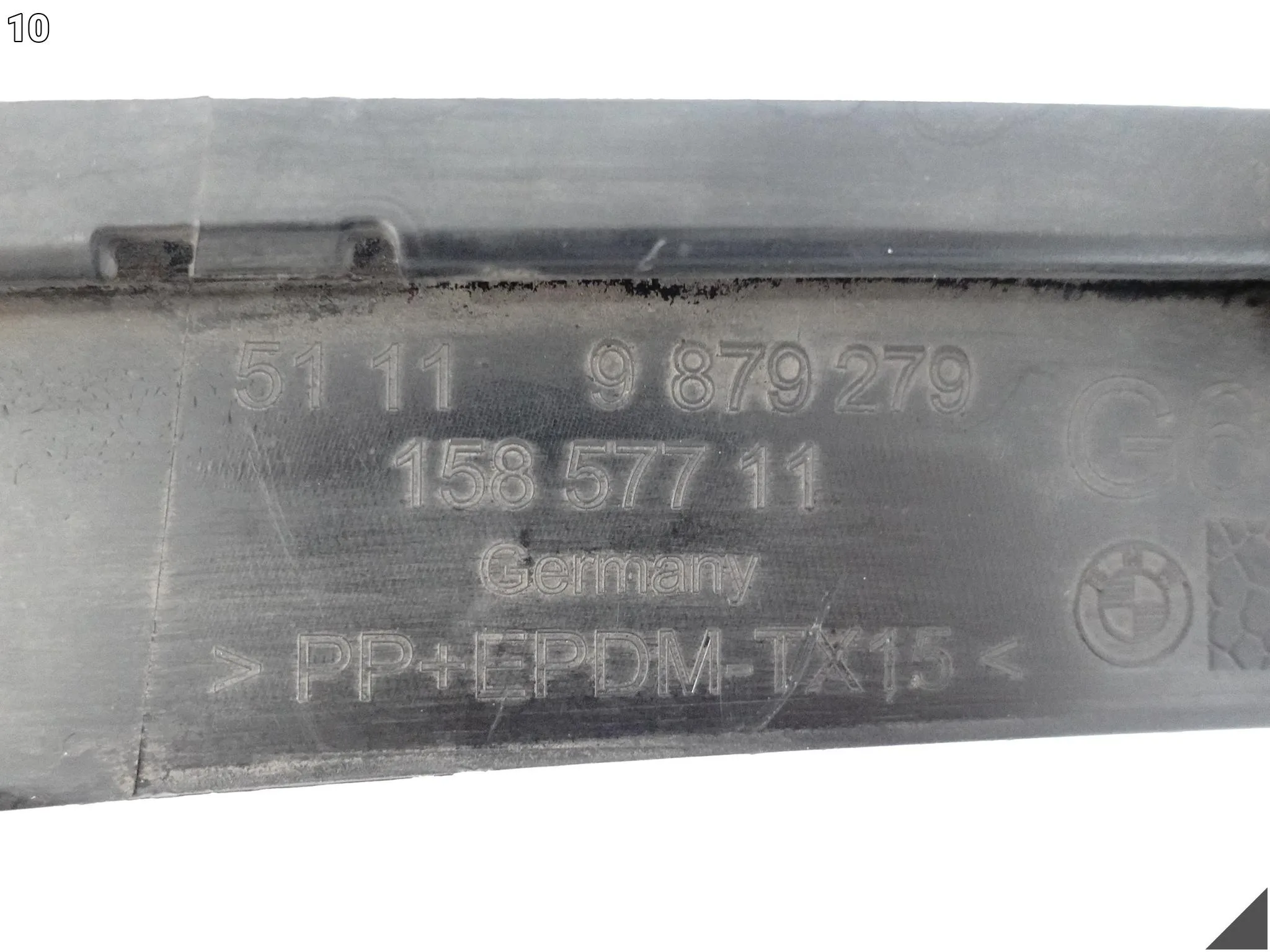 BMW 5 V G60 G61 23- ATRAPA KRATKA W ZDERZAK PRZÓD ŚRODKOWA BMW 5 V G60 G61 23- ATRAPA KRATKA W ZDERZAK PRZÓD ŚRODKOWA - obrazek 11