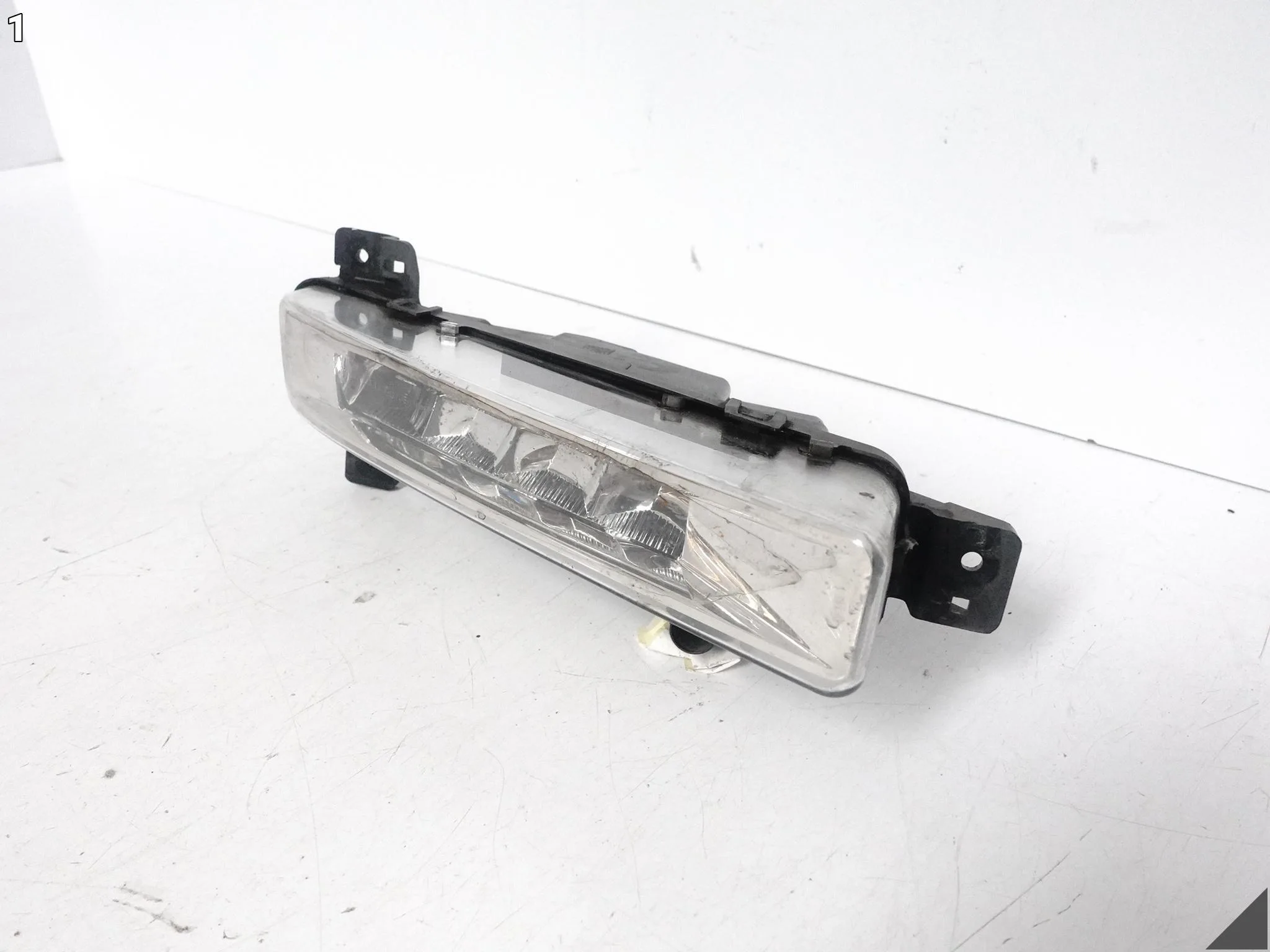 BMW 5 G30 G31 6 G32 GT HALOGEN LED DRL W ZDERZAK PRAWY PRZÓD 7349132 BMW 5 G30 G31 6 G32 GT HALOGEN LED DRL W ZDERZAK PRAWY PRZÓD 7349132 - obrazek 2