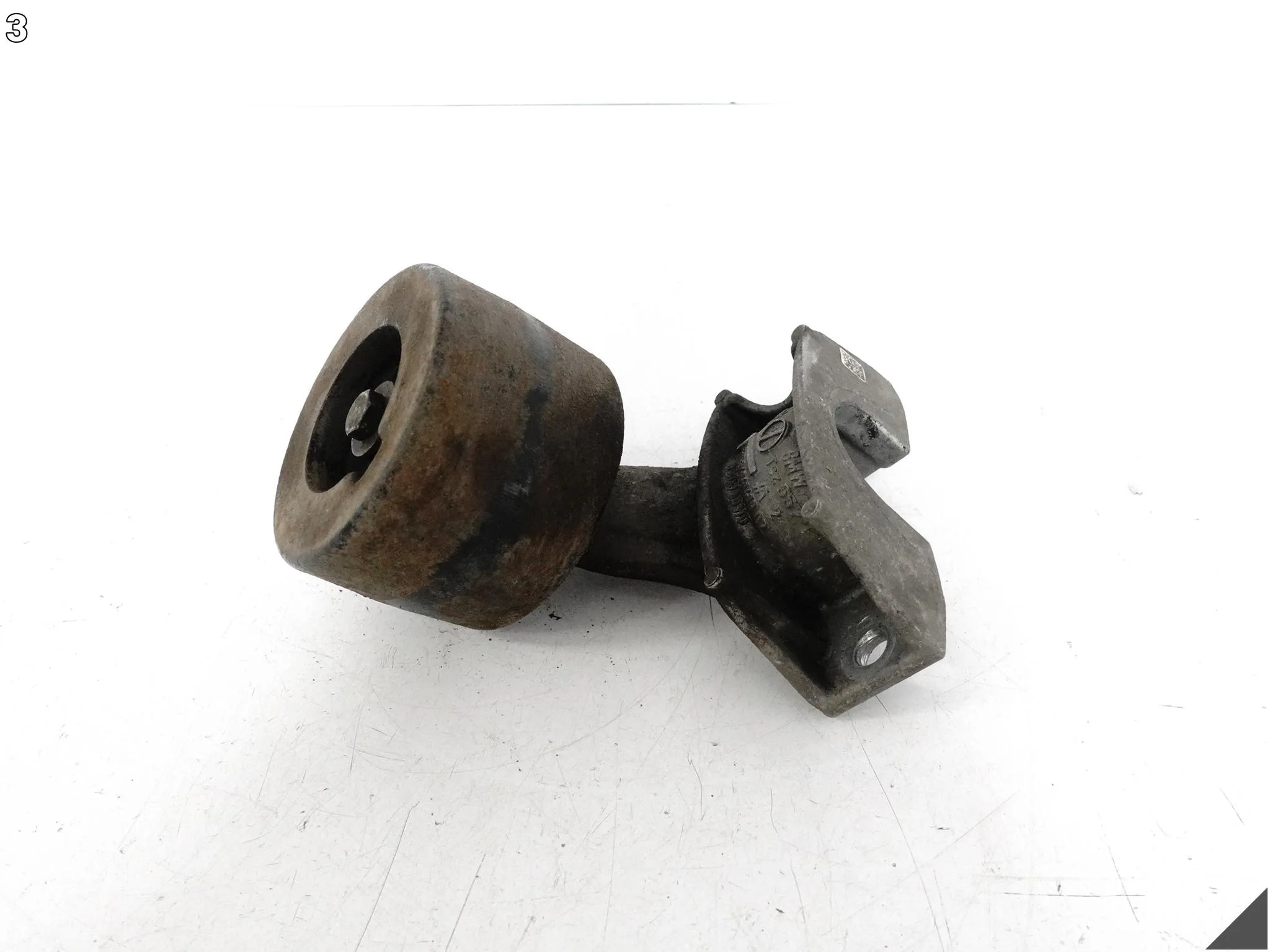 BMW 5 G30 G31 6 G32 7 G11 G12 TŁUMIK DRGAŃ UCHWYT STABILIZATORA LEWY TYŁ BMW 5 G30 G31 6 G32 7 G11 G12 TŁUMIK DRGAŃ UCHWYT STABILIZATORA LEWY TYŁ - obrazek 4