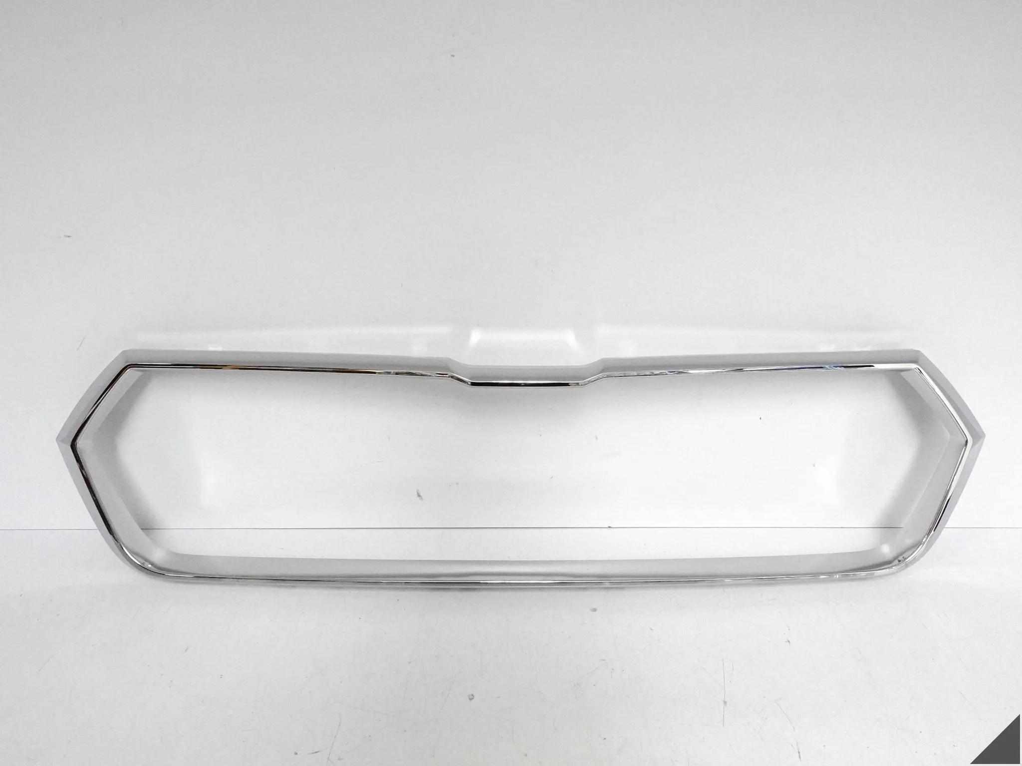 SKODA ENYAQ iV 5LA 20-25 LISTWA CHROM GRILL ATRAPA W ZDERZAK PRZÓD SKODA ENYAQ iV 5LA 20-25 LISTWA CHROM GRILL ATRAPA W ZDERZAK PRZÓD