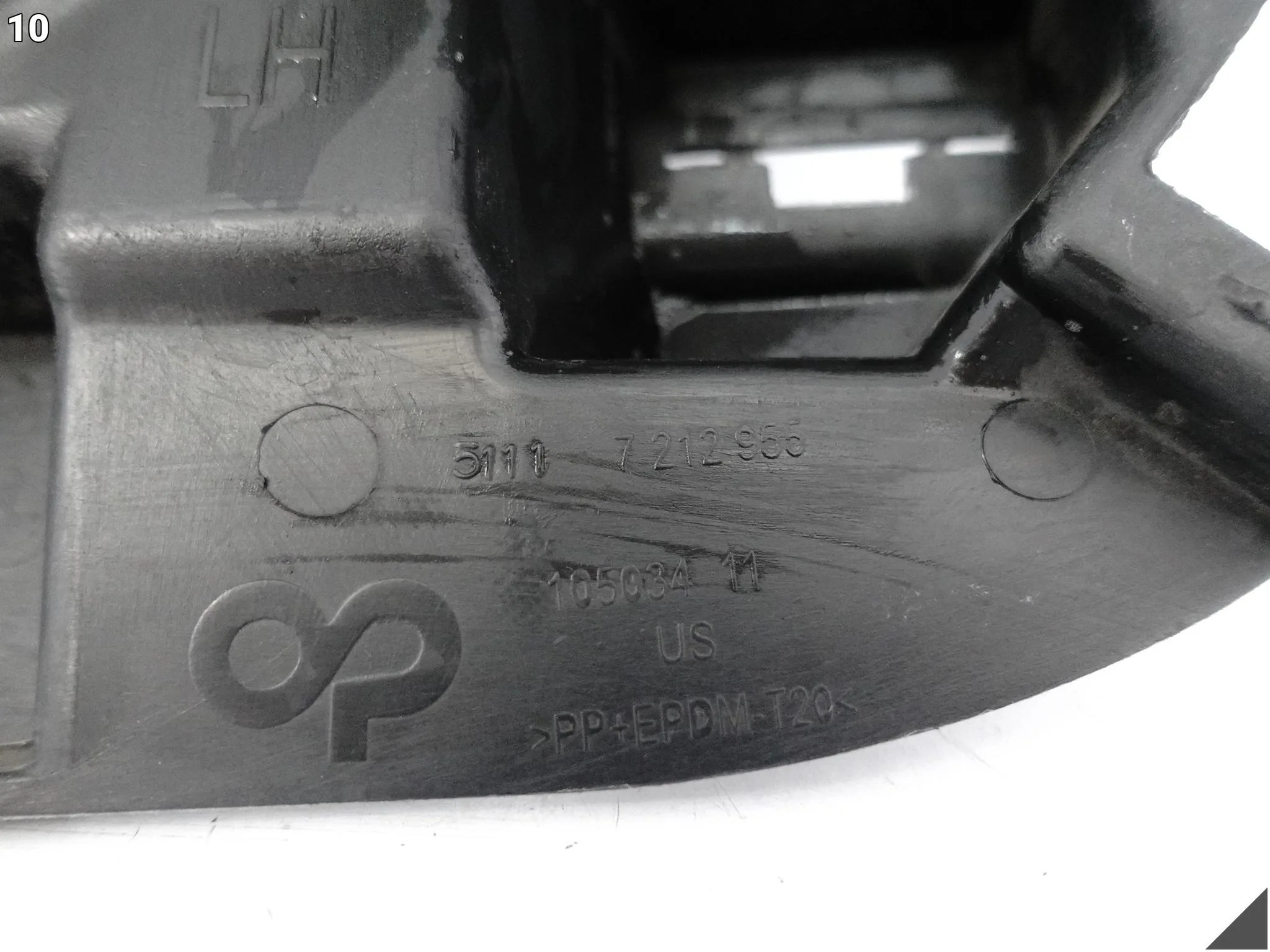 BMW X3 F25 10-14 ZWYKŁY MOCOWANIE ŚLIZG W ZDERZAK PRZÓD LEWY 7212955 BMW X3 F25 10-14 ZWYKŁY MOCOWANIE ŚLIZG W ZDERZAK PRZÓD LEWY 7212955 - obrazek 11