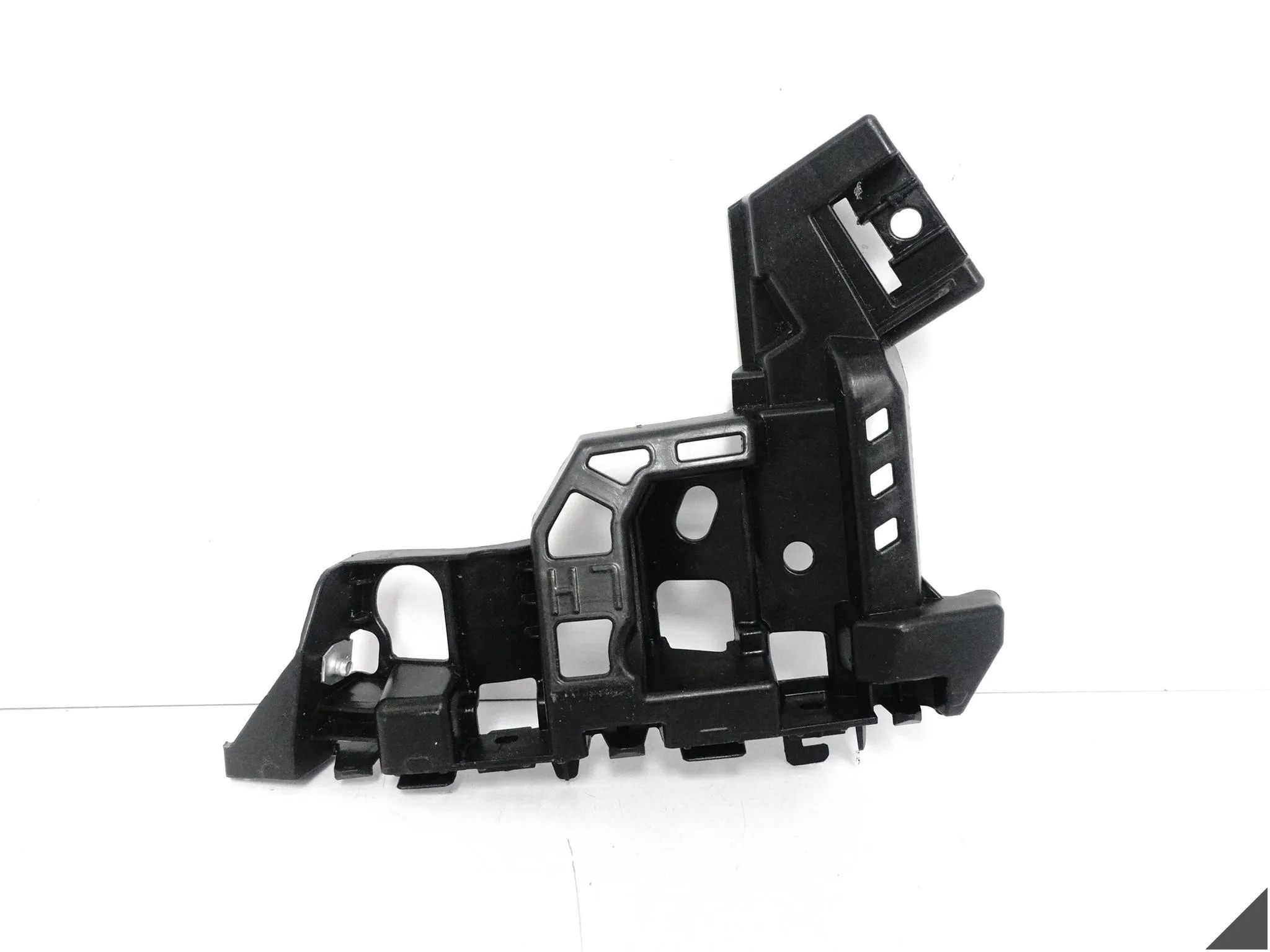 OPEL ASTRA V K 15-24 ŚLIZG MOCOWANIE ZDERZAKA LEWY PRZÓD 39020432 OPEL ASTRA V K 15-24 ŚLIZG MOCOWANIE ZDERZAKA LEWY PRZÓD 39020432