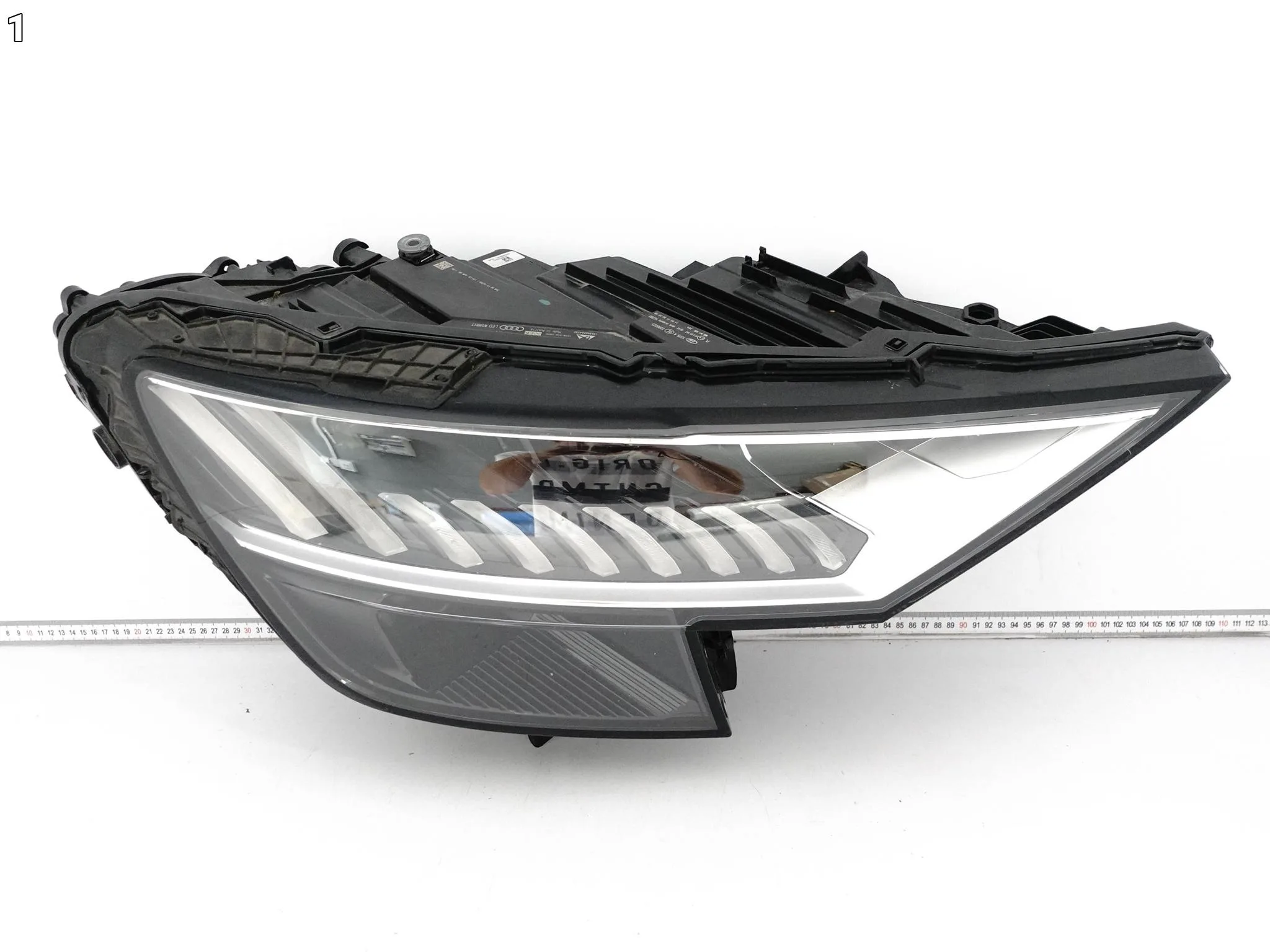 AUDI Q8 SQ8 4M8 18-23 LAMPA MATRIX FULL LED PRAWA PRZÓD EUROPA AUDI Q8 SQ8 4M8 18-23 LAMPA MATRIX FULL LED PRAWA PRZÓD EUROPA - obrazek 2