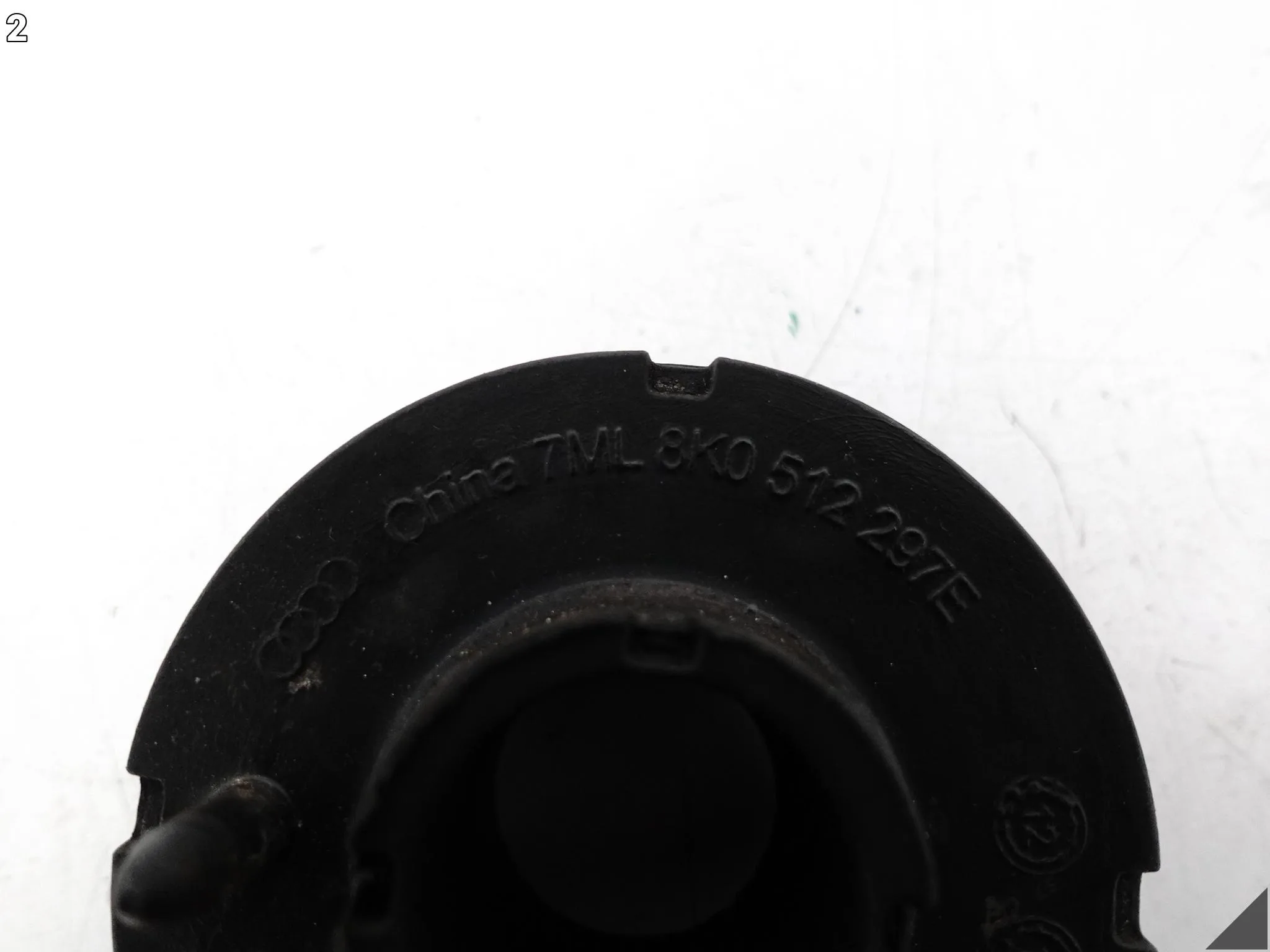 AUDI RS5 S5 A5 8T0 8T8 4G0 A4 8K0 DOLNA PODKŁADKA GUMA SPRĘŻYNY TYŁ L = R AUDI RS5 S5 A5 8T0 8T8 4G0 A4 8K0 DOLNA PODKŁADKA GUMA SPRĘŻYNY TYŁ L = R - obrazek 3