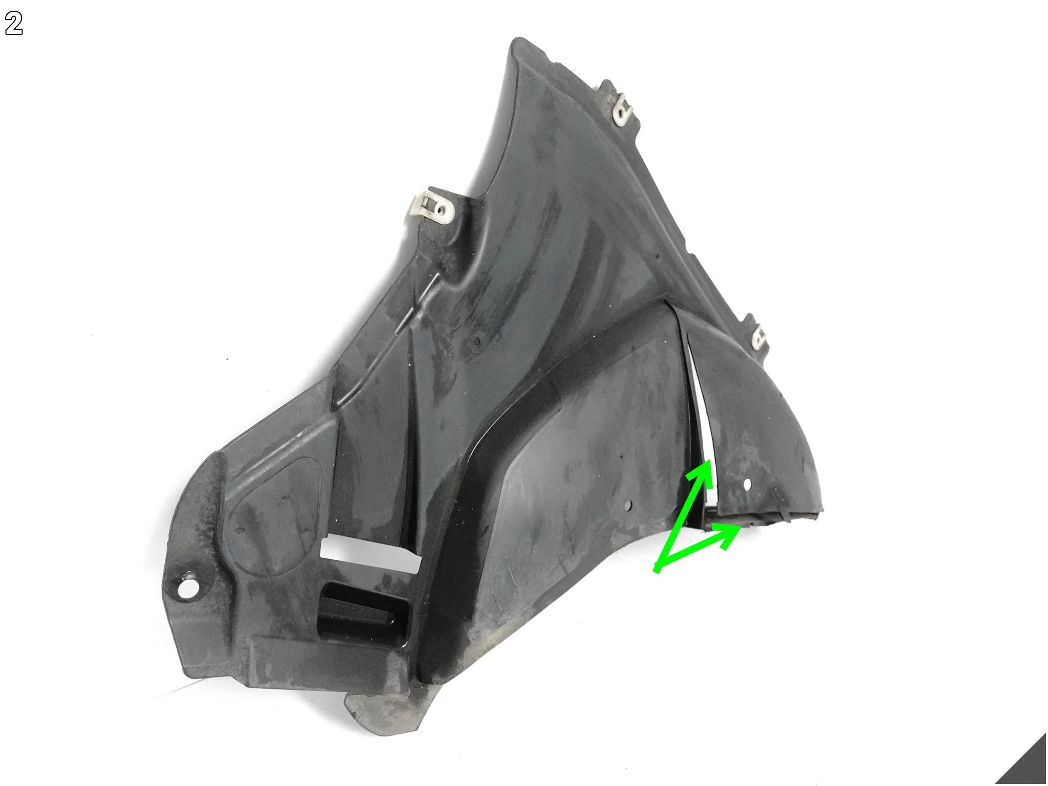 BMW 5 G30 G31 G38 17-23 LISTWA OSŁONA TRÓJKĄTNA TRÓJKĄT NADKOLA PRZÓD LEWY BMW 5 G30 G31 G38 17-23 LISTWA OSŁONA TRÓJKĄTNA TRÓJKĄT NADKOLA PRZÓD LEWY - obrazek 3
