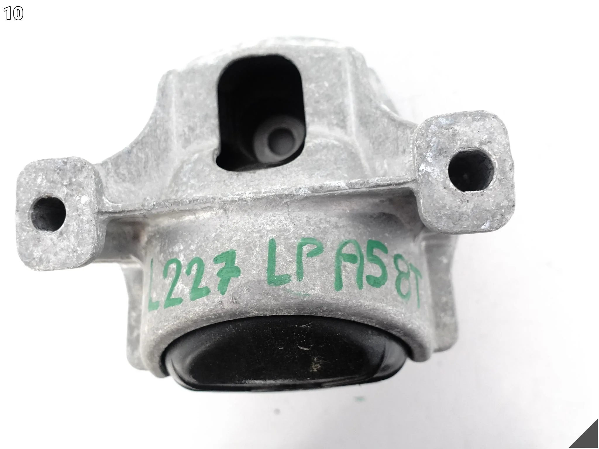 AUDI A5 S5 8T0 8T8 A4 S4 8K0 11-16 ŁAPA PODUSZKA SILNIKA PRAWA 2.0TDI 14KM AUDI A5 S5 8T0 8T8 A4 S4 8K0 11-16 ŁAPA PODUSZKA SILNIKA PRAWA 2.0TDI 14KM - obrazek 11