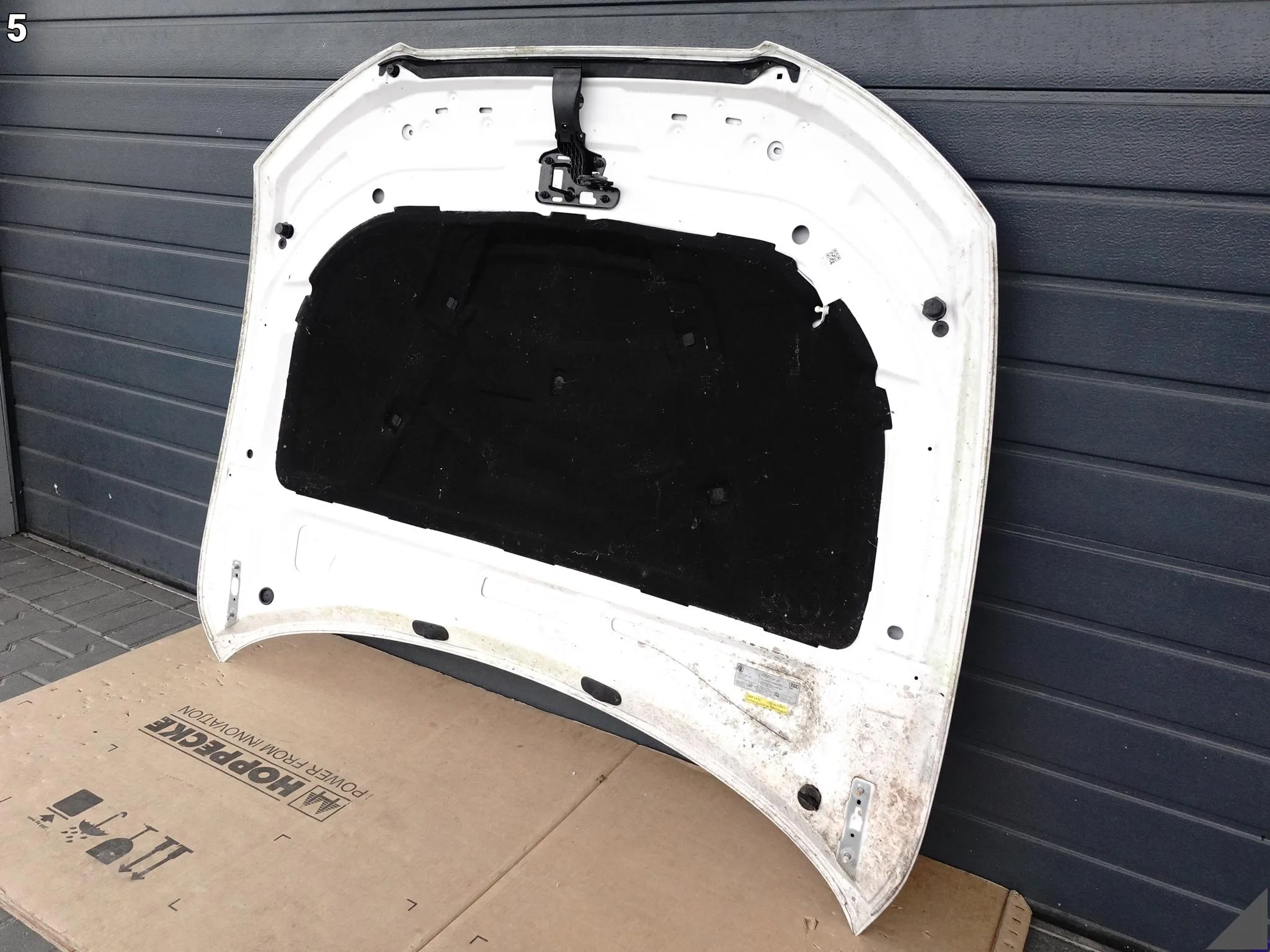 AUDI A5 S5 RS5 8T0 B8 LIFT 11-16 MASKA POKRYWA KOMPLETNA DEMONTAŻ KOLOR Y9C AUDI A5 S5 RS5 8T0 B8 LIFT 11-16 MASKA POKRYWA KOMPLETNA DEMONTAŻ KOLOR Y9C - obrazek 6