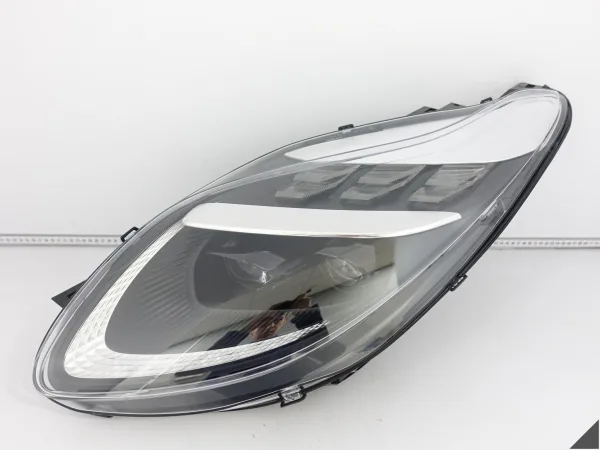 ASTON MARTIN DB12 24- LAMPA HEADLIGHT LEWA PRZÓD EUROPA + MODUŁ ASTON MARTIN DB12 24- LAMPA HEADLIGHT LEWA PRZÓD EUROPA + MODUŁ