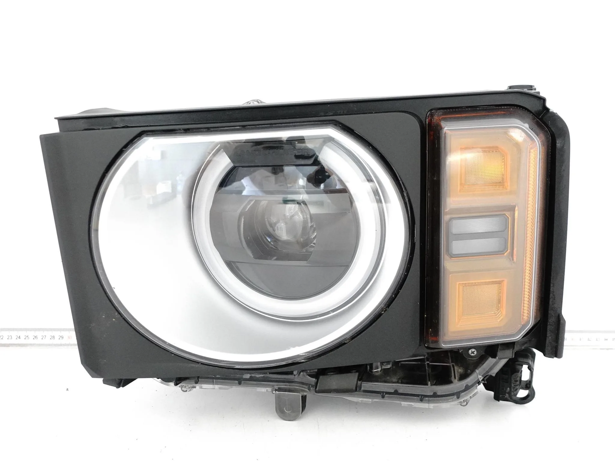 TOYOTA LAND CRUISER 250 J250 ZX 1958 24- LAMPA FULL LED LEWA PRZÓD EUROPA TOYOTA LAND CRUISER 250 J250 ZX 1958 24- LAMPA FULL LED LEWA PRZÓD EUROPA