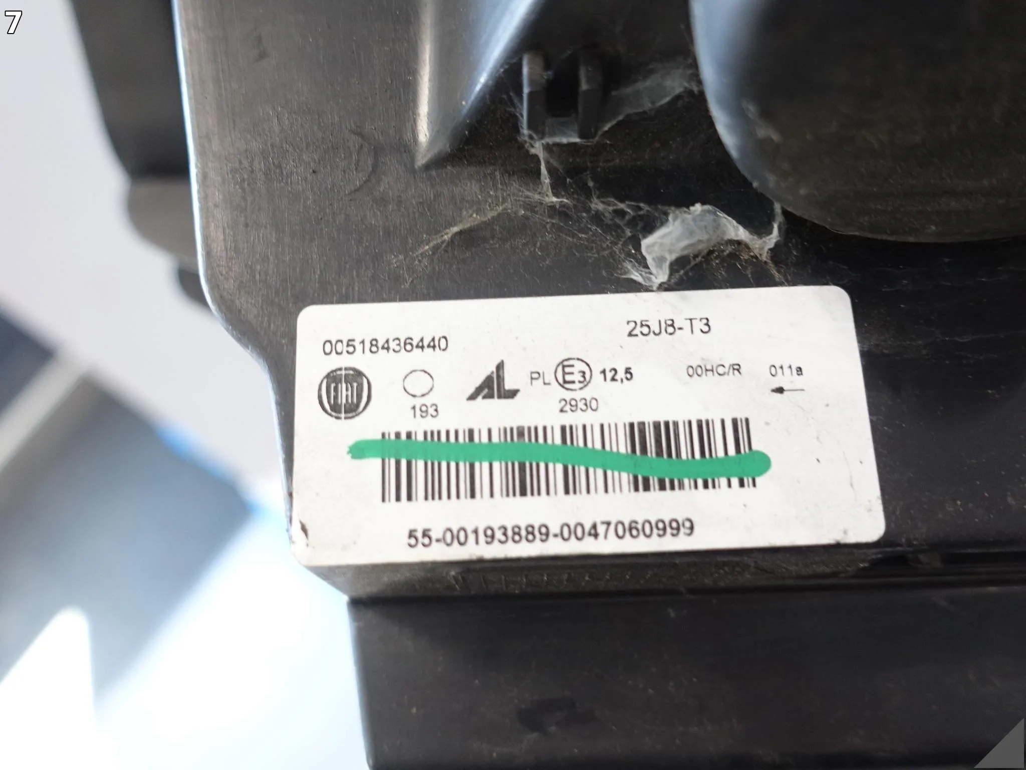 FIAT PANDA (3 III GENERACJA) 11-22 LAMPA ZWYKŁA HALOGEN PRAWA PRZÓD EUROPA FIAT PANDA (3 III GENERACJA) 11-22 LAMPA ZWYKŁA HALOGEN PRAWA PRZÓD EUROPA - obrazek 8