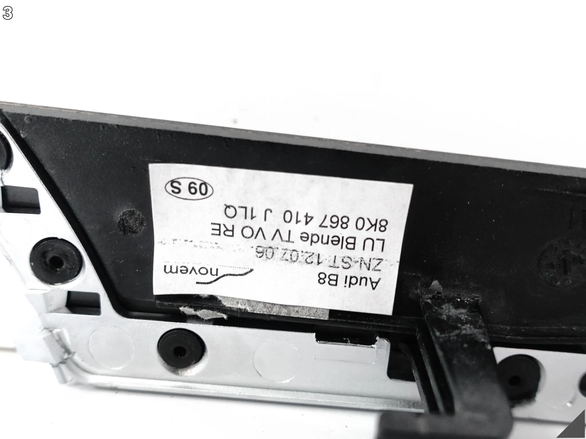AUDI A5 S5 8T0 A4 S4 8K0 B8 LIFT 07-16 LISTWA DEKOR DRZWI PRAWA PRZÓD 1LQ AUDI A5 S5 8T0 A4 S4 8K0 B8 LIFT 07-16 LISTWA DEKOR DRZWI PRAWA PRZÓD 1LQ - obrazek 4