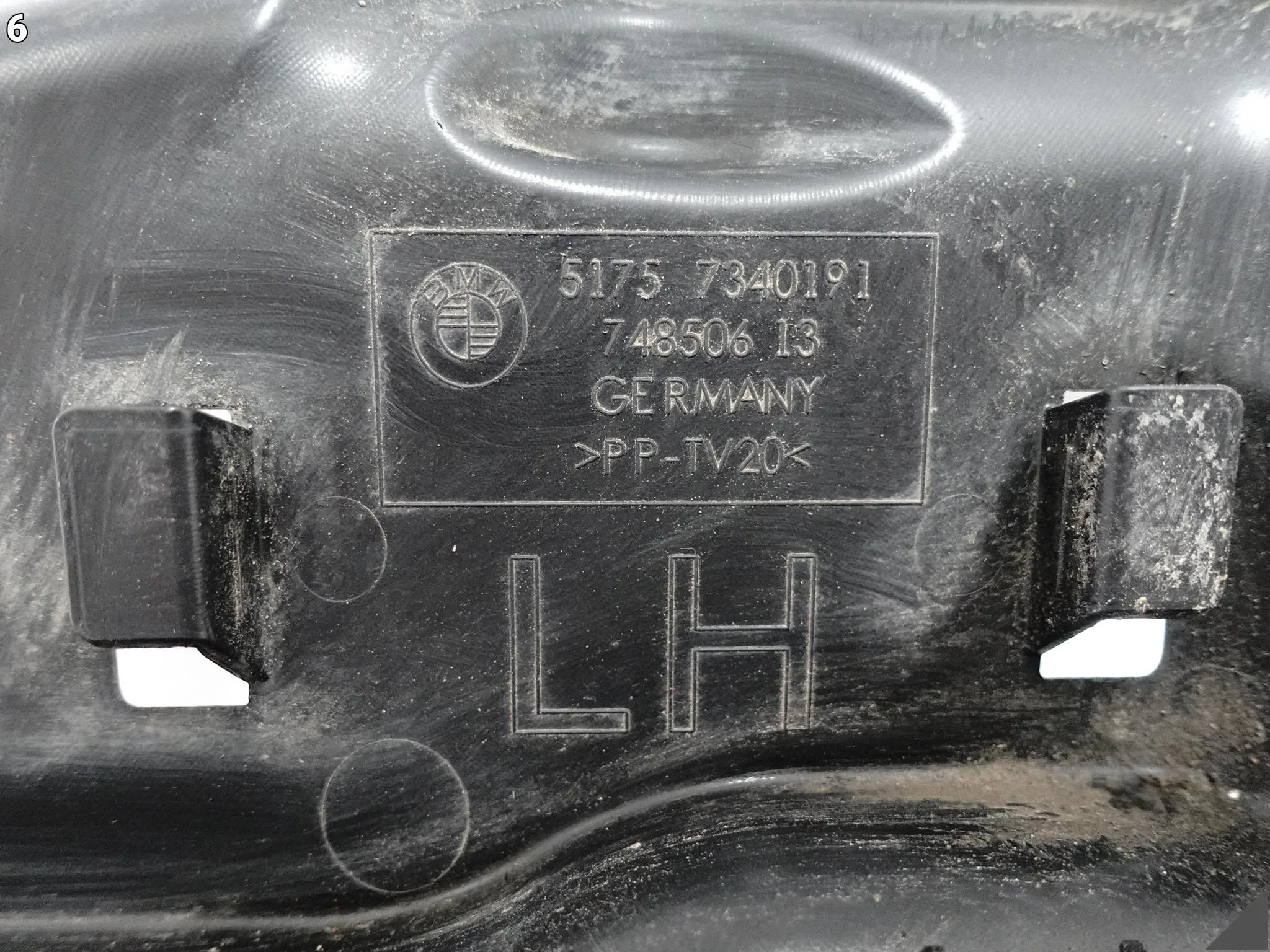 BMW G11 G12 G14 G15 G16 G30 G31 G32 OSŁONA LEWA PODWOZIA MAGLOWNICY BMW G11 G12 G14 G15 G16 G30 G31 G32 OSŁONA LEWA PODWOZIA MAGLOWNICY - obrazek 7
