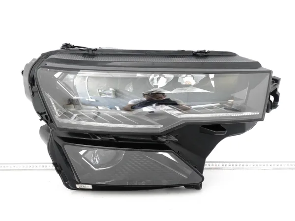 SKODA KAROQ 57B LIFT 22- LAMPA FULL LED CRYSTAL LIGHTING PRAWA PRZÓD EUROPA SKODA KAROQ 57B LIFT 22- LAMPA FULL LED CRYSTAL LIGHTING PRAWA PRZÓD EUROPA