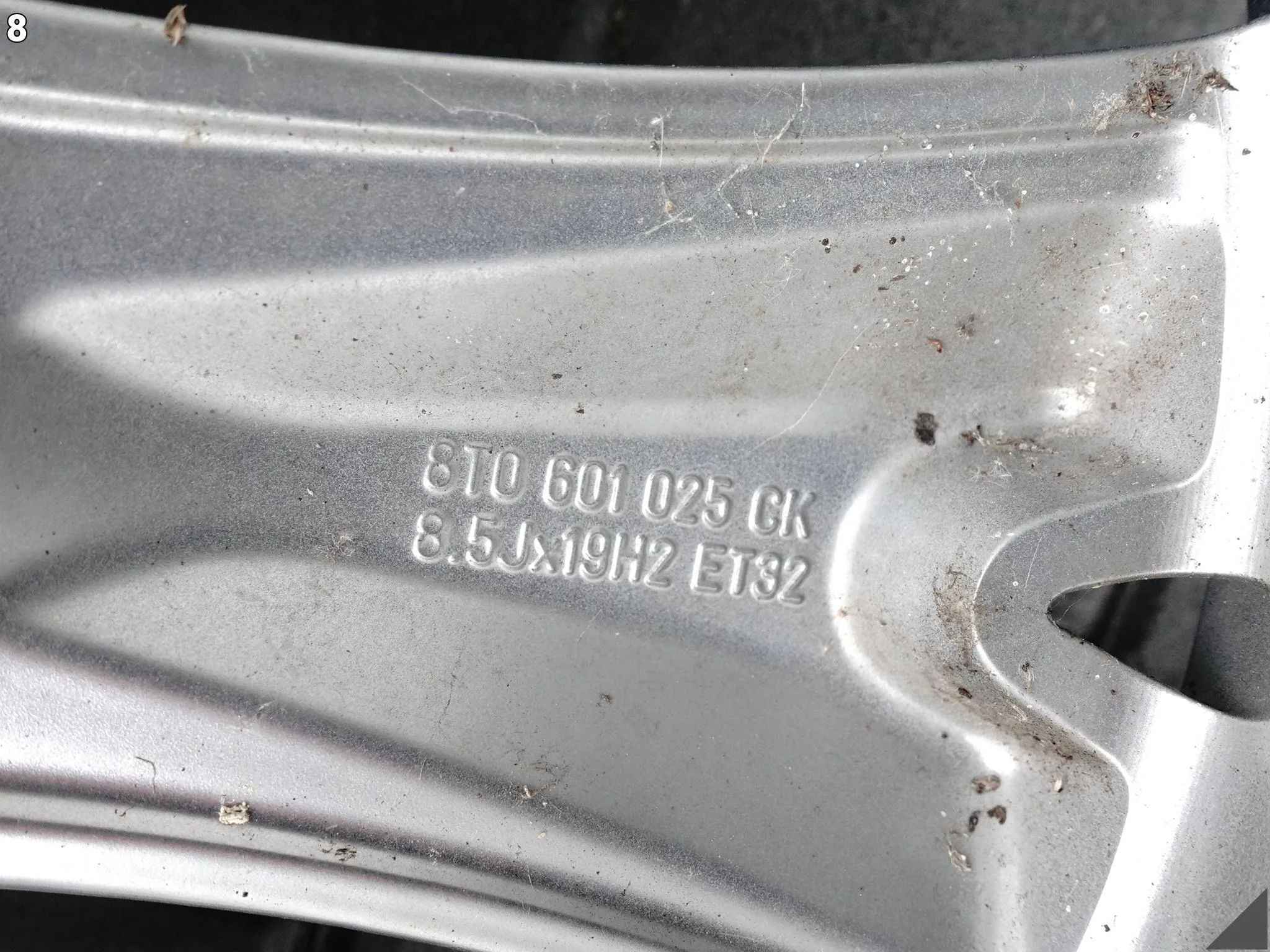 AUDI A5 S5 8T0 B8 8,5X19 ET32 PIRELLI 255/35 KOMPLET FELGI+OPONY 8,3MM LATO AUDI A5 S5 8T0 B8 8,5X19 ET32 PIRELLI 255/35 KOMPLET FELGI+OPONY 8,3MM LATO - obrazek 9
