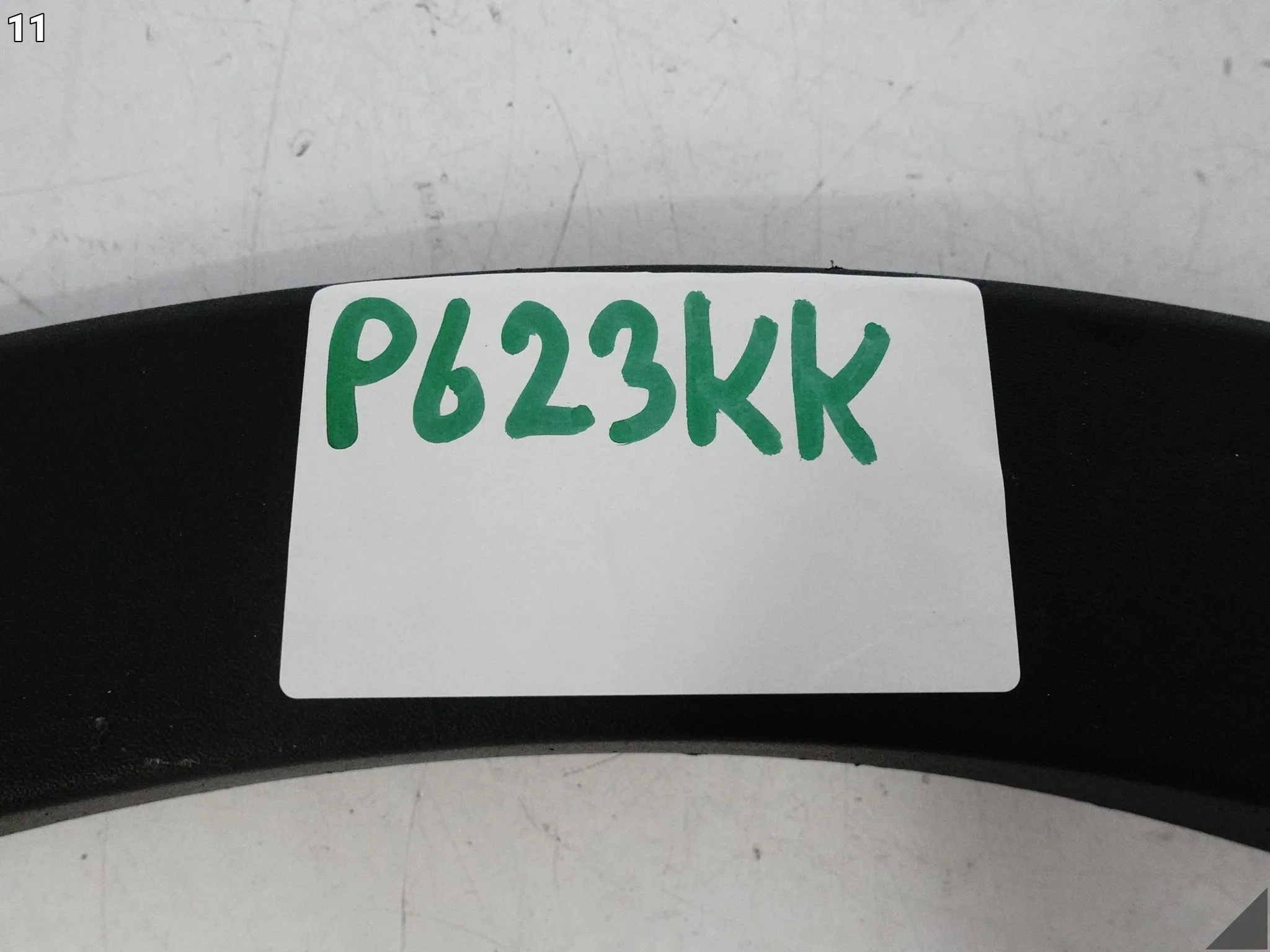 VOLVO XC40 EX40 C40 RECHARGE 17- LISTWA NAKŁADKA NA BŁOTNIK PRAWA TYŁ VOLVO XC40 EX40 C40 RECHARGE 17- LISTWA NAKŁADKA NA BŁOTNIK PRAWA TYŁ - obrazek 12