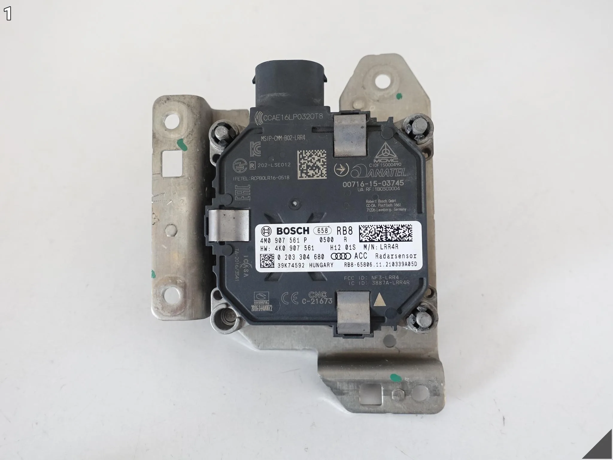 AUDI Q7 SQ7 RSQ7 4M0 Q8 SQ8 RSQ8 4M8 RADAR SENSOR ACC DISTRONIC CZUJNIK LEWY AUDI Q7 SQ7 RSQ7 4M0 Q8 SQ8 RSQ8 4M8 RADAR SENSOR ACC DISTRONIC CZUJNIK LEWY - obrazek 2