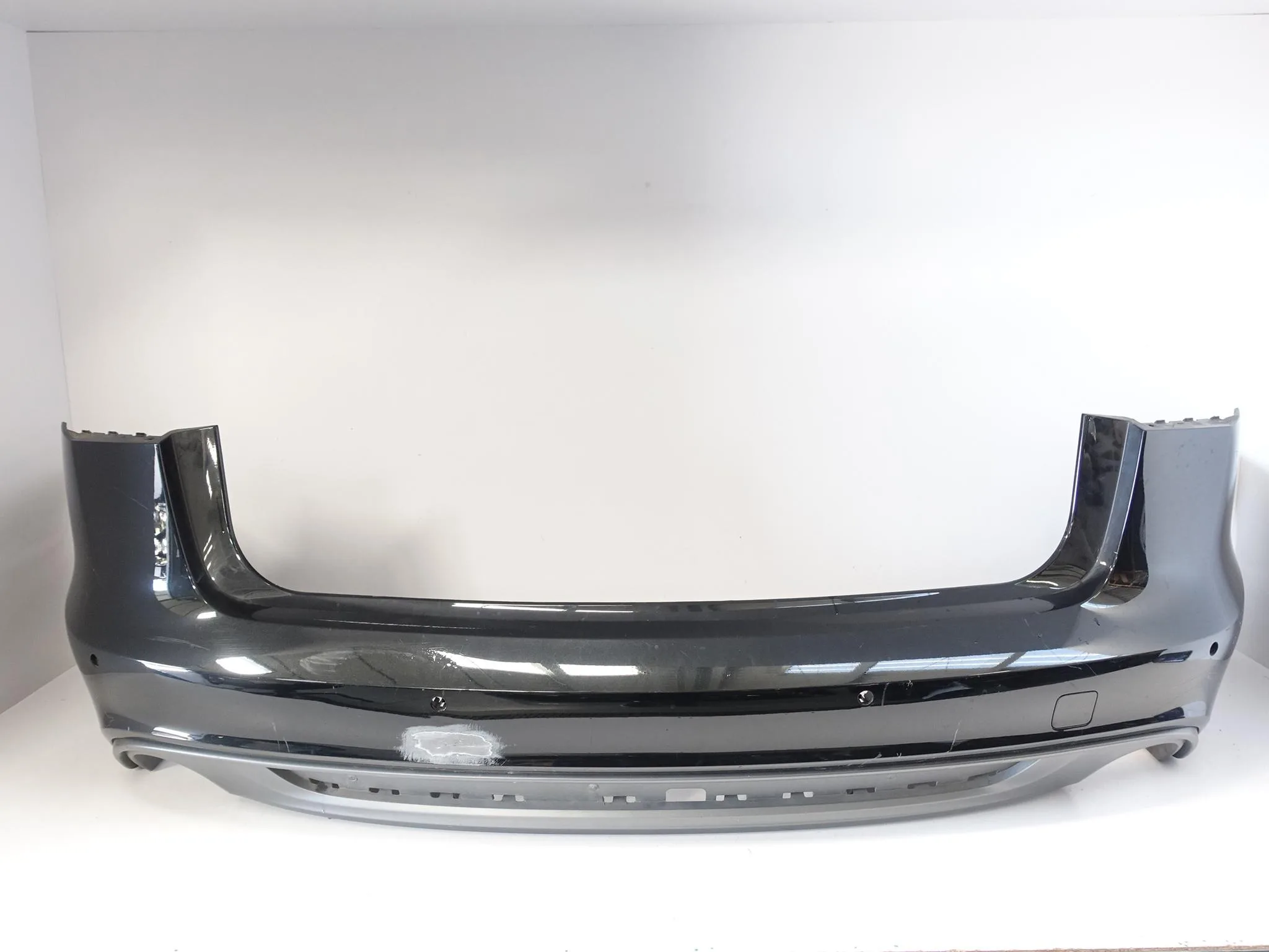 AUDI A6 4G0 4G9 C7 S-LINE AVANT KOMBI 11-15 ZDERZAK SPOILER TYŁ (4xPDC) AUDI A6 4G0 4G9 C7 S-LINE AVANT KOMBI 11-15 ZDERZAK SPOILER TYŁ (4xPDC)