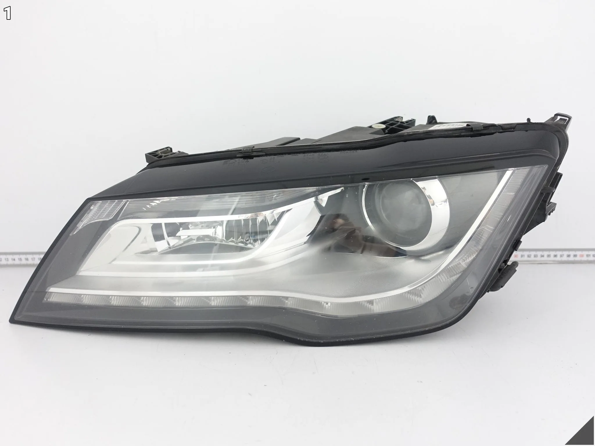 AUDI A7 S7 4G8 10-14 LAMPA XENON + LED NIESKRĘTNA LEWA PRZÓD EUROPA AUDI A7 S7 4G8 10-14 LAMPA XENON + LED NIESKRĘTNA LEWA PRZÓD EUROPA - obrazek 2