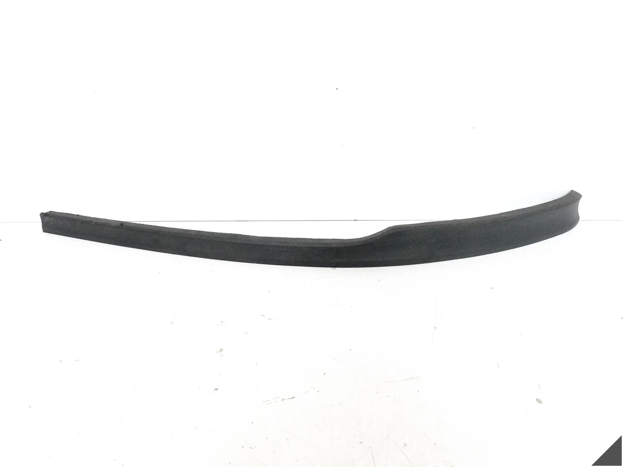 OPEL CORSA E V 14-19 LISTWA HOKEJ SPOILER W ZDERZAK PRZÓD PRAWA 39003574 OPEL CORSA E V 14-19 LISTWA HOKEJ SPOILER W ZDERZAK PRZÓD PRAWA 39003574