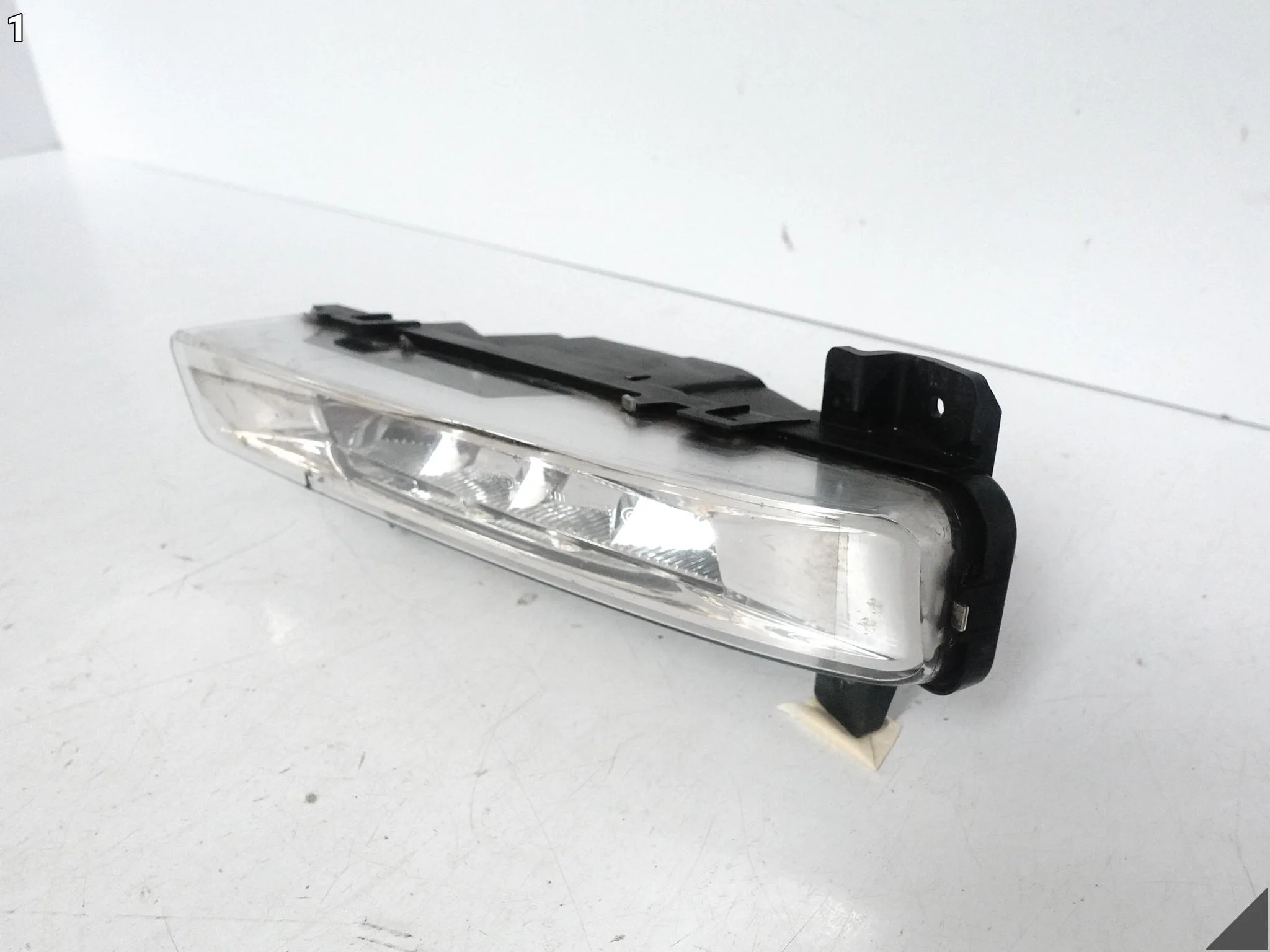 BMW 5 G30 G31 6 G32 GT HALOGEN LED DRL W ZDERZAK LEWY PRZÓD 7349131 BMW 5 G30 G31 6 G32 GT HALOGEN LED DRL W ZDERZAK LEWY PRZÓD 7349131 - obrazek 2