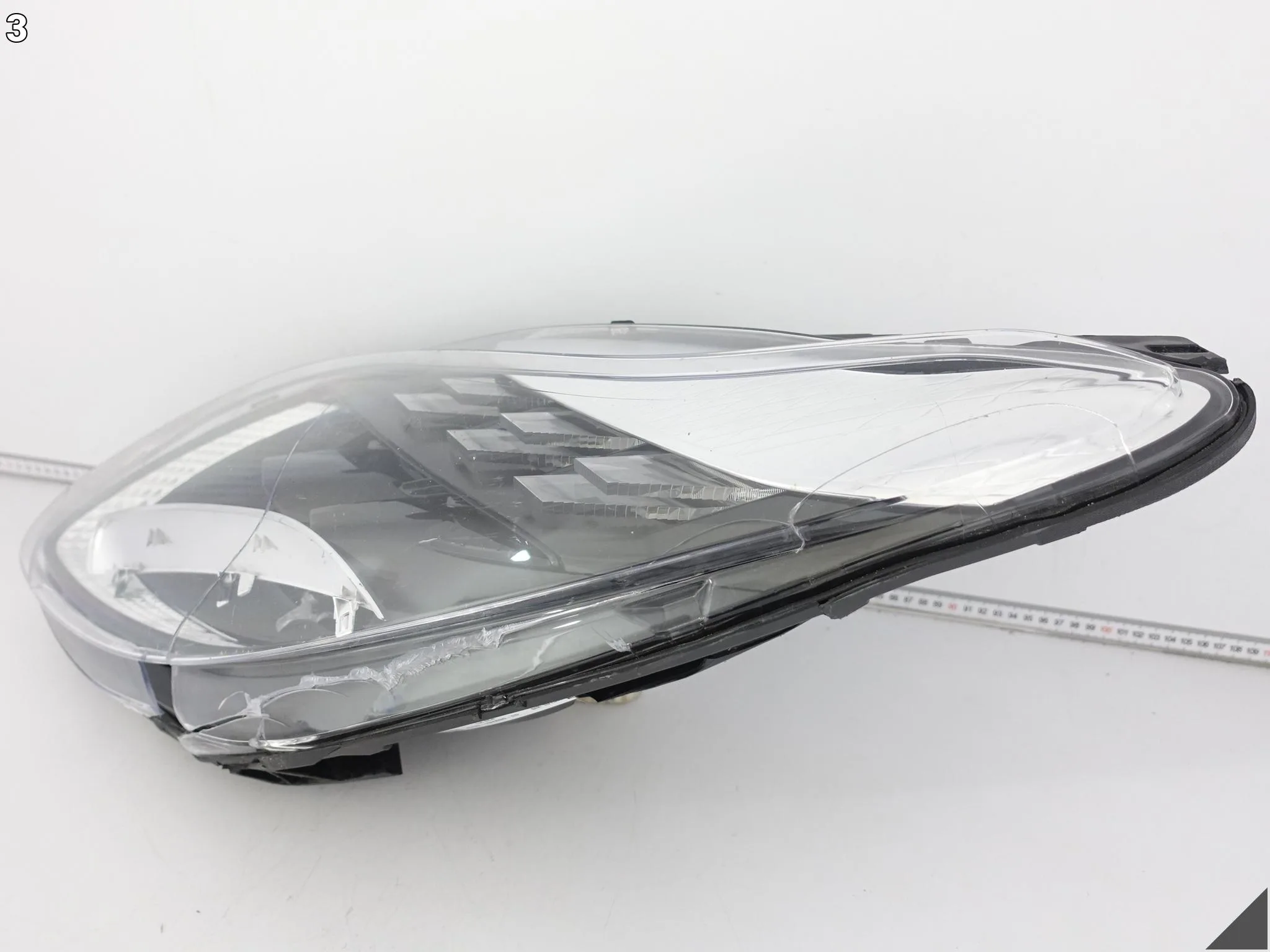 ASTON MARTIN DB12 24- LAMPA HEADLIGHT LEWA PRZÓD EUROPA USZKODZONA ASTON MARTIN DB12 24- LAMPA HEADLIGHT LEWA PRZÓD EUROPA USZKODZONA - obrazek 4