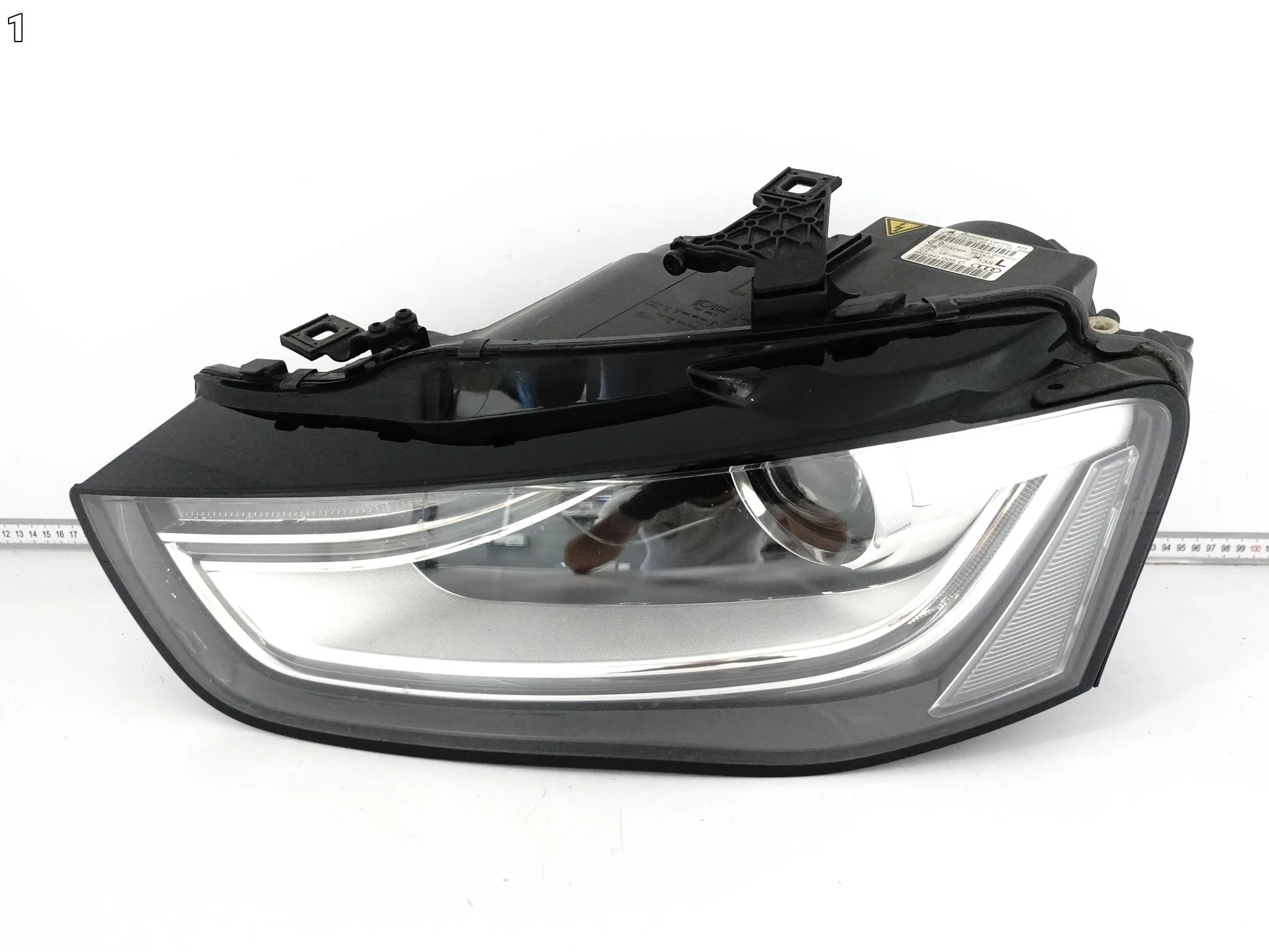 AUDI A4 S4 8K0 B8 LIFT 12-15 LAMPA XENON + LED NIESKRĘTNA LEWA EUROPA AUDI A4 S4 8K0 B8 LIFT 12-15 LAMPA XENON + LED NIESKRĘTNA LEWA EUROPA - obrazek 2