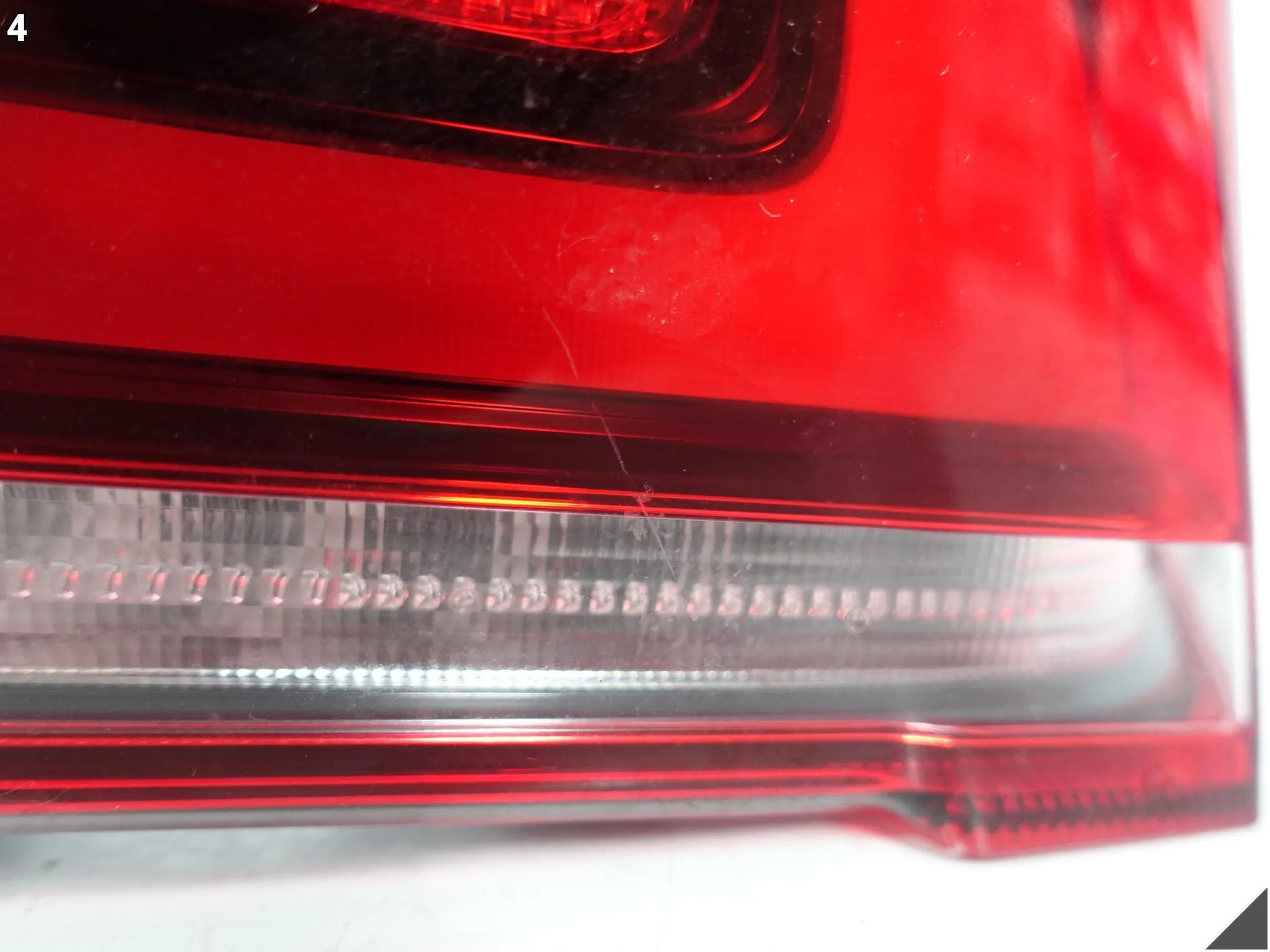 VW ID3 ID.3 10A 19- LAMPA TAILLIGHT LED W BŁOTNIK PRAWA TYŁ 10A945096B VW ID3 ID.3 10A 19- LAMPA TAILLIGHT LED W BŁOTNIK PRAWA TYŁ 10A945096B - obrazek 5