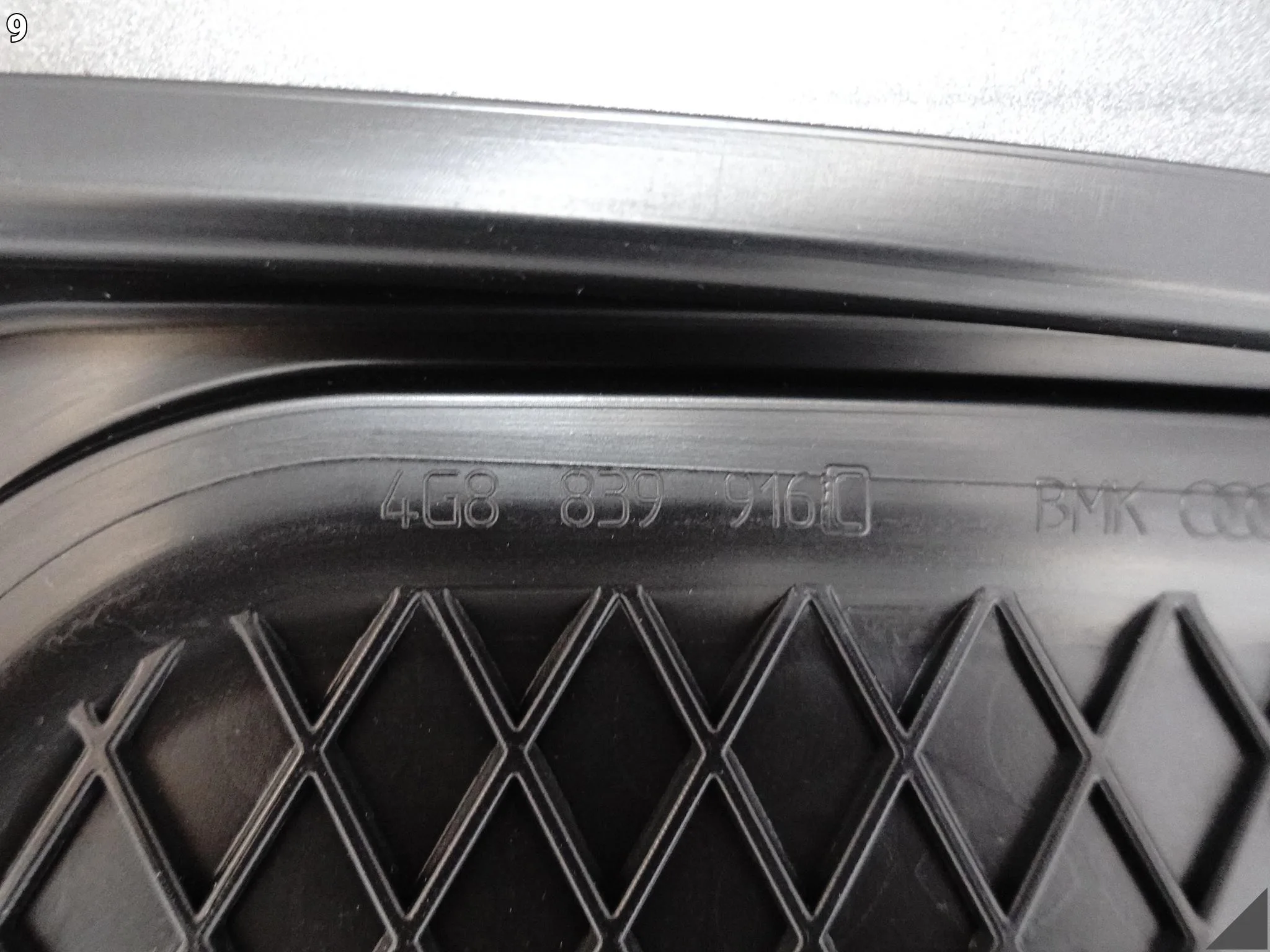 AUDI RS7 S7 A7 4G8 C7 10-18 LIFT DRZWI PRAWE TYŁ SZYBA DEMONTAŻ KOLOR I6 AUDI RS7 S7 A7 4G8 C7 10-18 LIFT DRZWI PRAWE TYŁ SZYBA DEMONTAŻ KOLOR I6 - obrazek 10