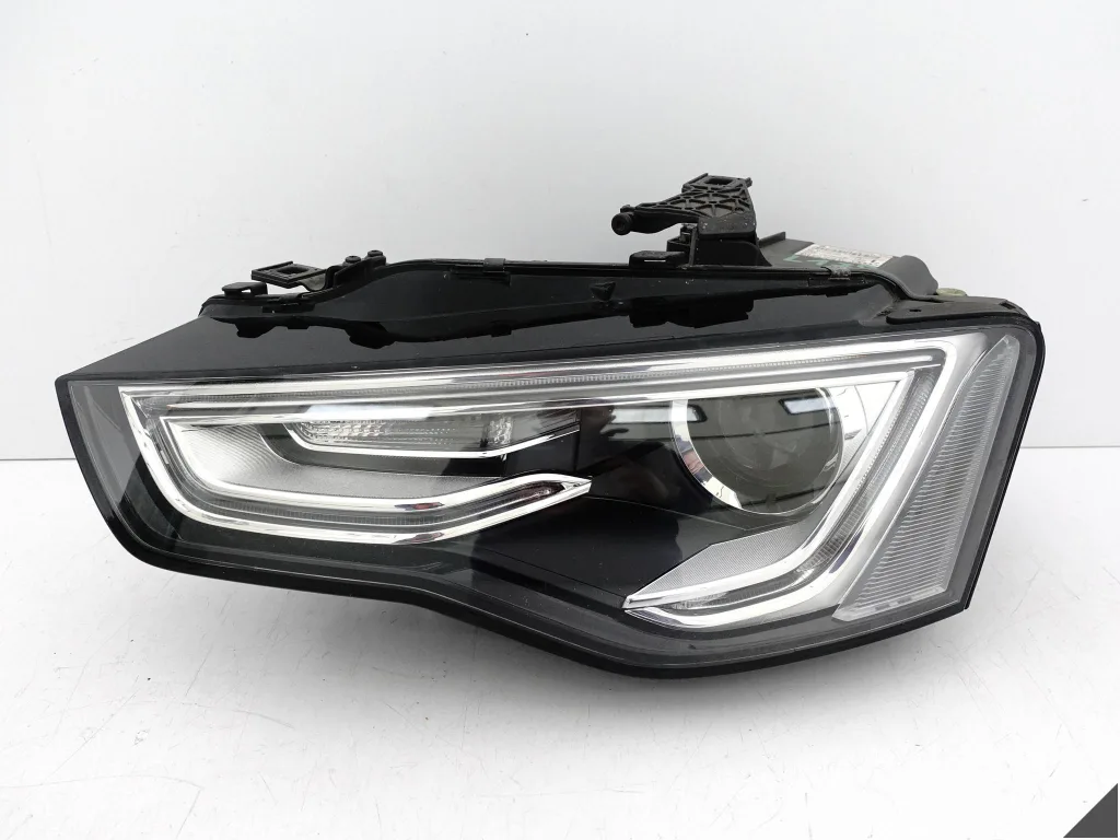 AUDI A5 S5 8T0 B8 LIFT 11-16 LAMPA XENON+LED NIESKRĘTNA LEWA PRZÓD EUROPA AUDI A5 S5 8T0 B8 LIFT 11-16 LAMPA XENON+LED NIESKRĘTNA LEWA PRZÓD EUROPA