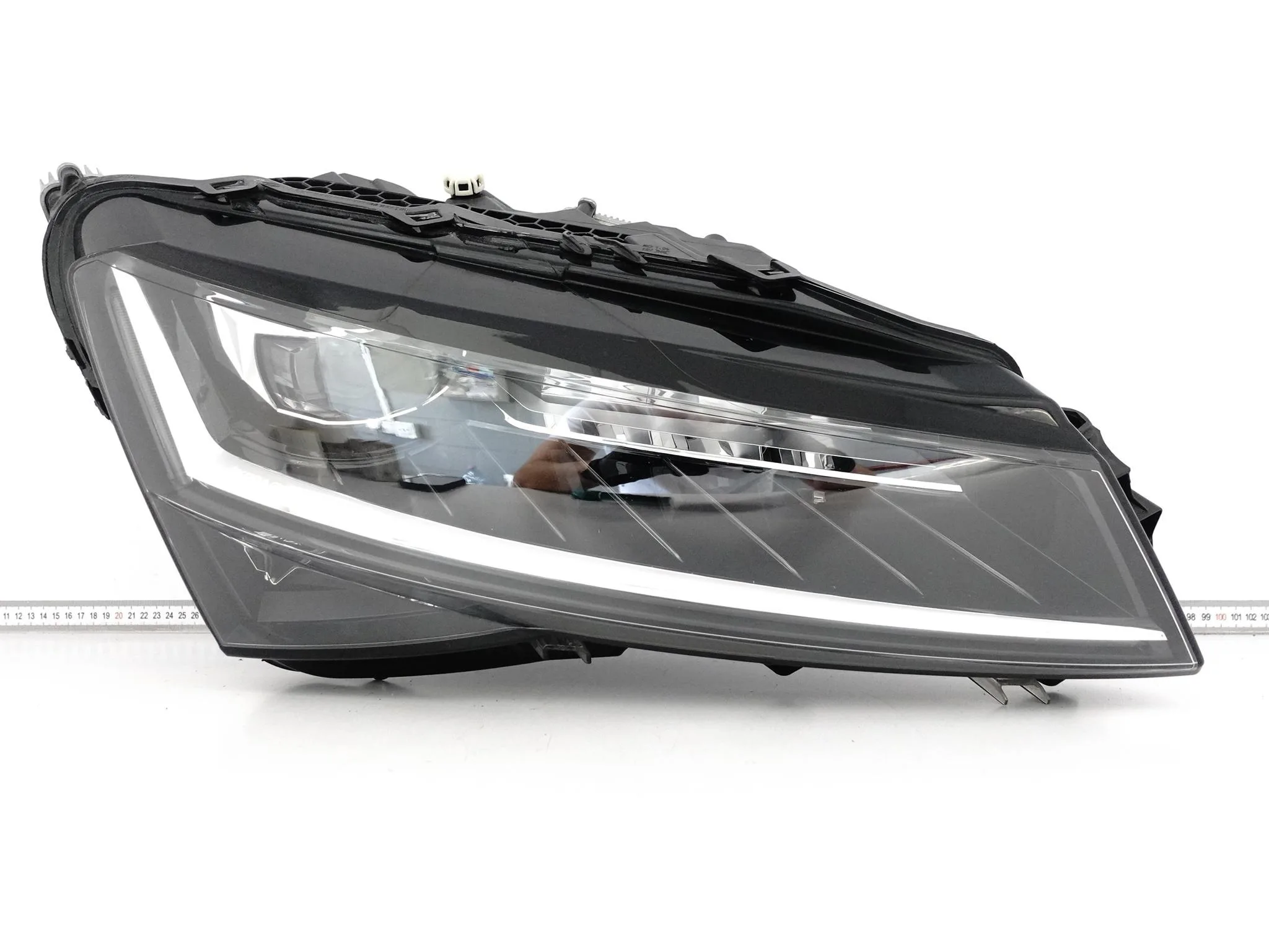SKODA SUPERB III 3 3V1 LIFT 19-24 LAMPA FULL LED CRYSTAL LIGHTING PRAWA EU SKODA SUPERB III 3 3V1 LIFT 19-24 LAMPA FULL LED CRYSTAL LIGHTING PRAWA EU