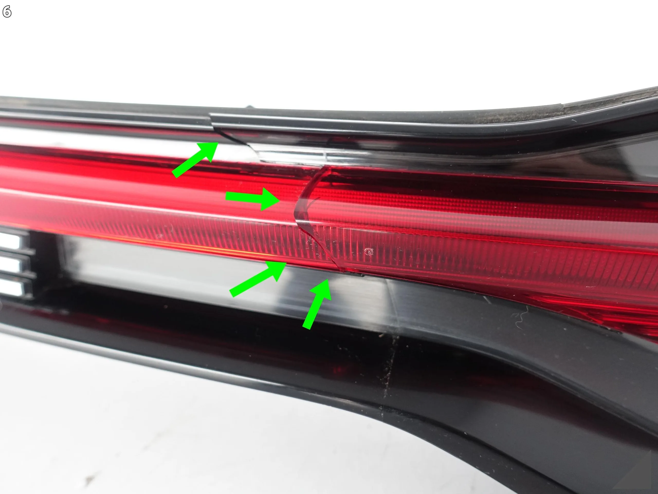 PORSCHE MACAN 95B LIFT 19- LED LAMPA BLENDA W BAGAŻNIK TYŁ EUROPA USZKODZONA PORSCHE MACAN 95B LIFT 19- LED LAMPA BLENDA W BAGAŻNIK TYŁ EUROPA USZKODZONA - obrazek 7