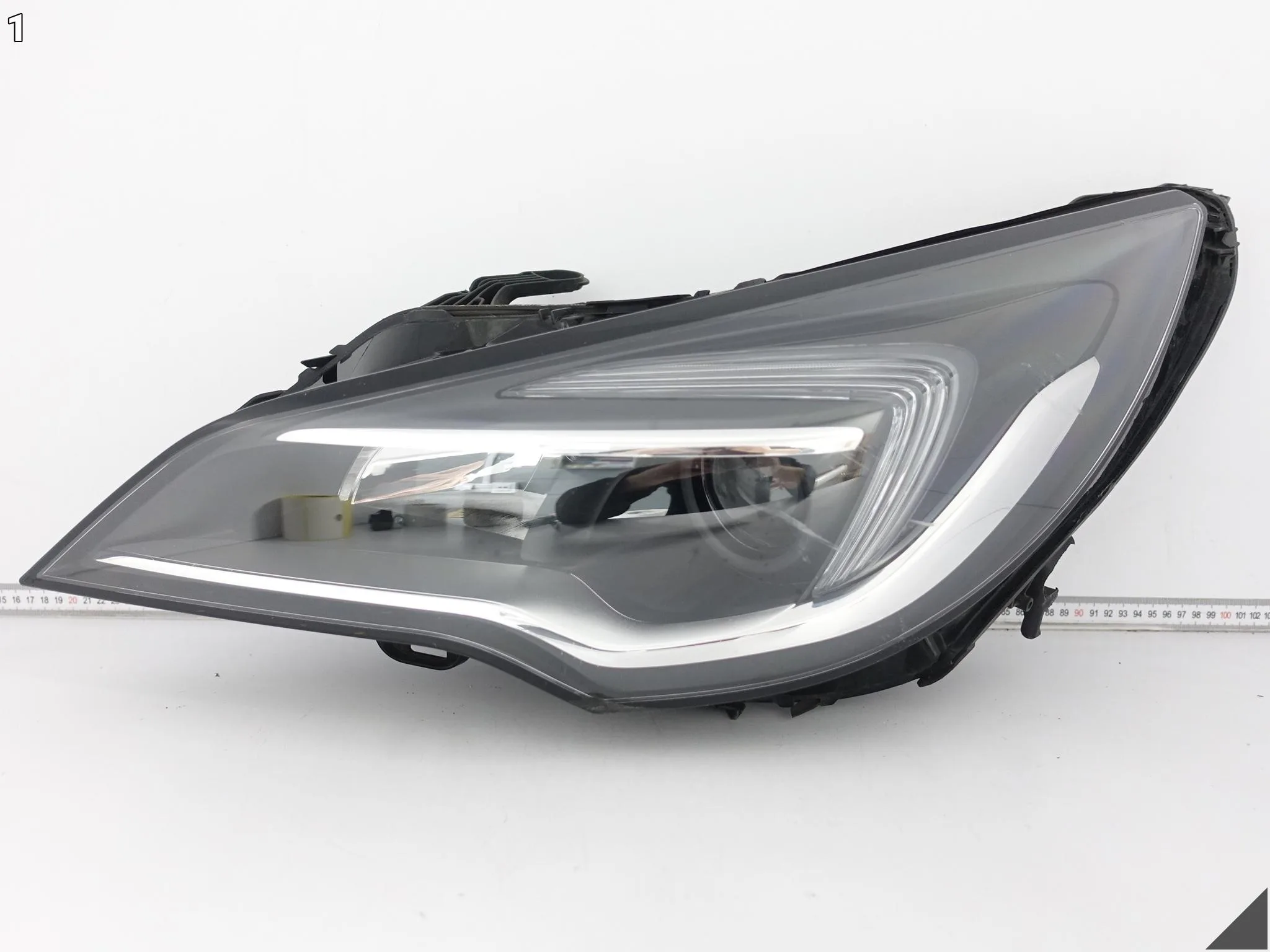 OPEL ASTRA 5 K (V GENERACJA) LIFT 19-21 LAMPA HALOGEN ZWYKŁA H7 + LED LEWA OPEL ASTRA 5 K (V GENERACJA) LIFT 19-21 LAMPA HALOGEN ZWYKŁA H7 + LED LEWA - obrazek 2