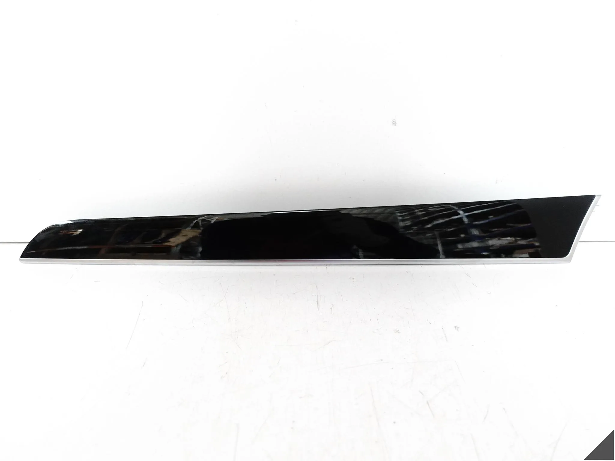 AUDI A5 S5 8T0 A4 S4 8K0 B8 LIFT 07-16 LISTWA DEKOR DRZWI PRAWA TYŁ 1LQ AUDI A5 S5 8T0 A4 S4 8K0 B8 LIFT 07-16 LISTWA DEKOR DRZWI PRAWA TYŁ 1LQ