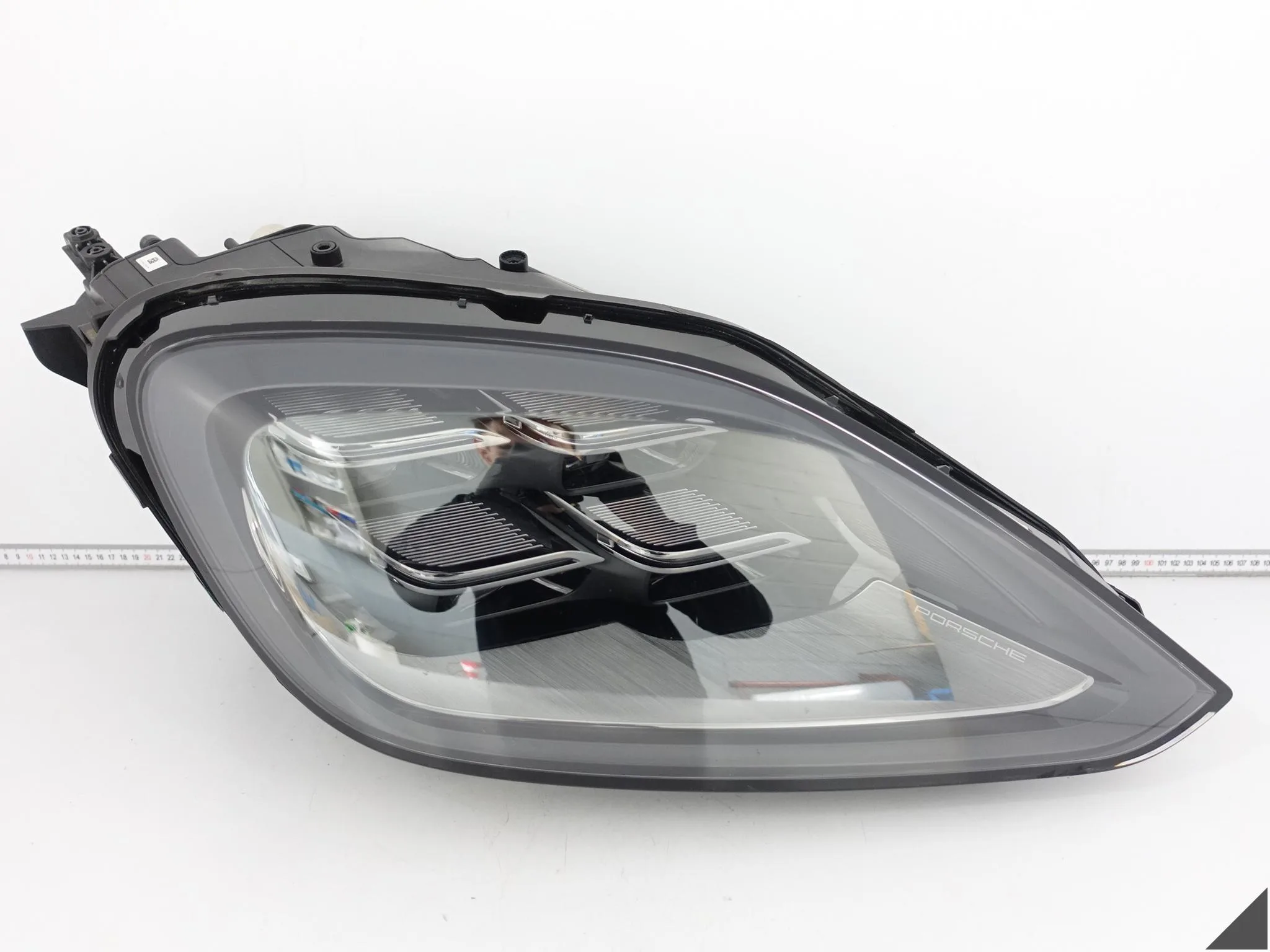 PORSCHE CAYENNE III 3 E3 9Y0 LIFT 23- LAMPA FULL LED PRAWA PRZÓD EUROPA PORSCHE CAYENNE III 3 E3 9Y0 LIFT 23- LAMPA FULL LED PRAWA PRZÓD EUROPA