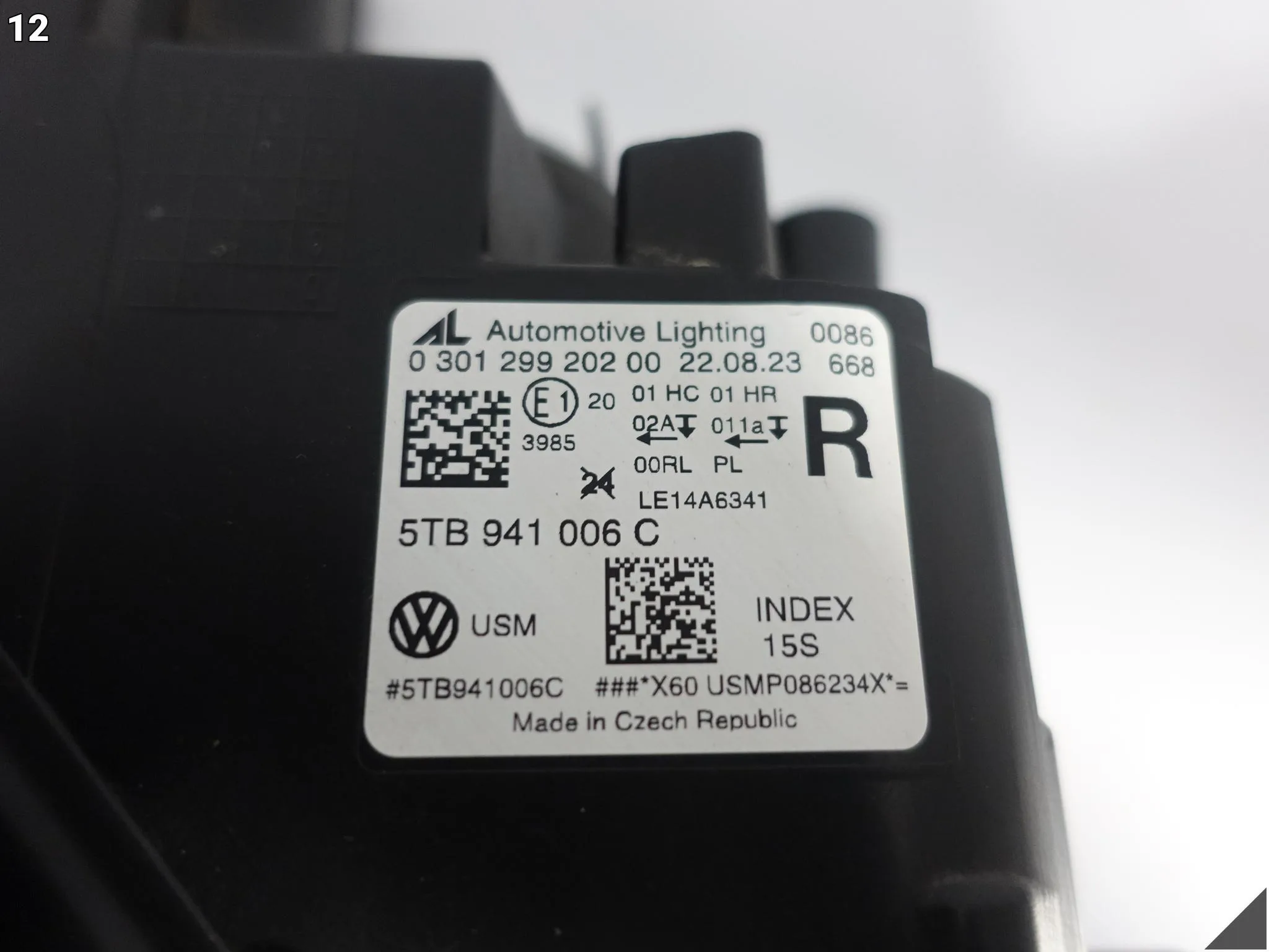VW TOURAN 5TB (II GENERACJA) 15- LAMPA ZWYKŁA HALOGEN PRAWA PRZÓD EUROPA VW TOURAN 5TB (II GENERACJA) 15- LAMPA ZWYKŁA HALOGEN PRAWA PRZÓD EUROPA - obrazek 13