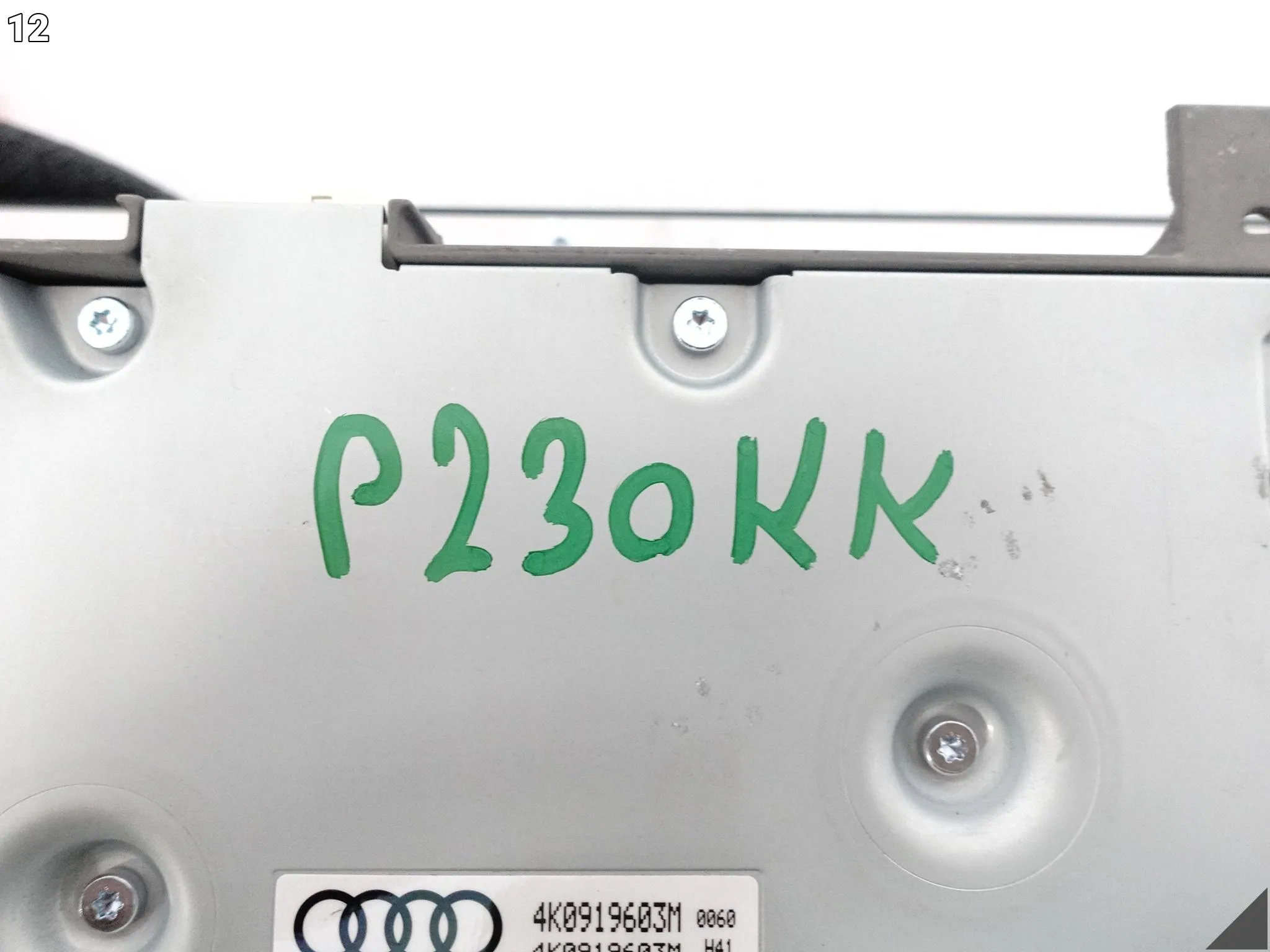 AUDI A5 8B3 A6 S6 RS6 4K0 A7 S7 RS7 4K8 E-TRON GT 4J3 EKRAN WYŚWIETLACZ LCD AUDI A5 8B3 A6 S6 RS6 4K0 A7 S7 RS7 4K8 E-TRON GT 4J3 EKRAN WYŚWIETLACZ LCD - obrazek 13