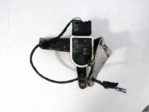BMW G30 G31 G11 G12 G32 F90 F91 F92 G14 G15 CZUJNIK POZIOMOWANIA ŚWIATEŁ R BMW G30 G31 G11 G12 G32 F90 F91 F92 G14 G15 CZUJNIK POZIOMOWANIA ŚWIATEŁ R