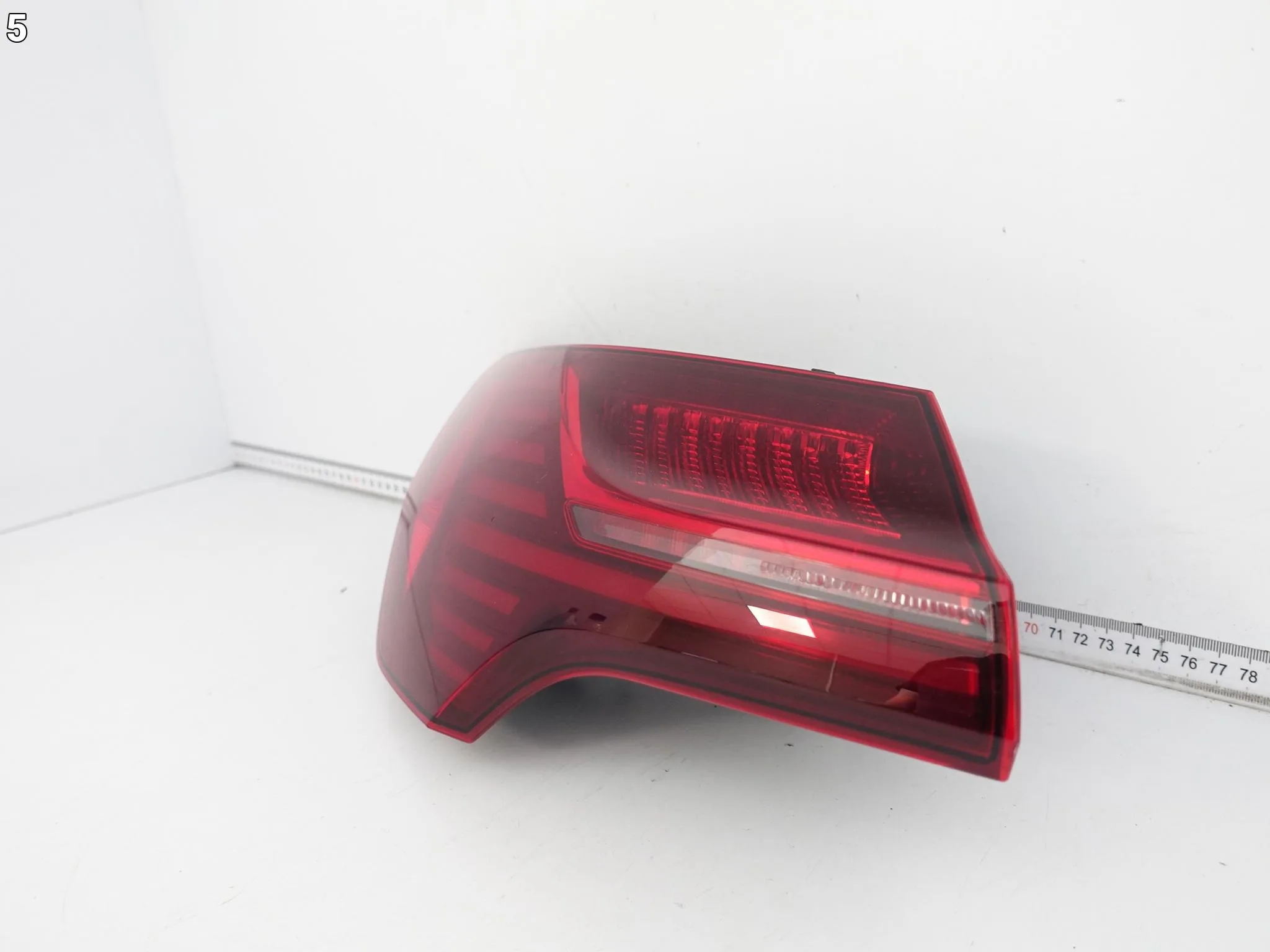 AUDI Q8 E-TRON 4KE SPORTBACK 18- LAMPA LED W BŁOTNIK LEWA TYŁ EUROPA AUDI Q8 E-TRON 4KE SPORTBACK 18- LAMPA LED W BŁOTNIK LEWA TYŁ EUROPA - obrazek 6