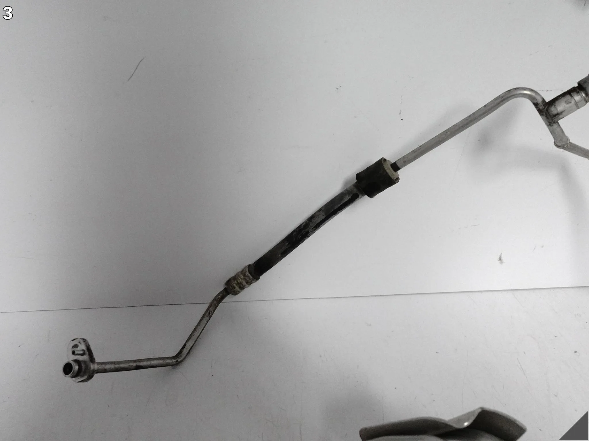 VW AUDI SKODA SEAT CUPRA PRZEWODY KLIMATYZACJI KLIMY RURKI WĘŻYKI PRZÓD VW AUDI SKODA SEAT CUPRA PRZEWODY KLIMATYZACJI KLIMY RURKI WĘŻYKI PRZÓD - obrazek 4