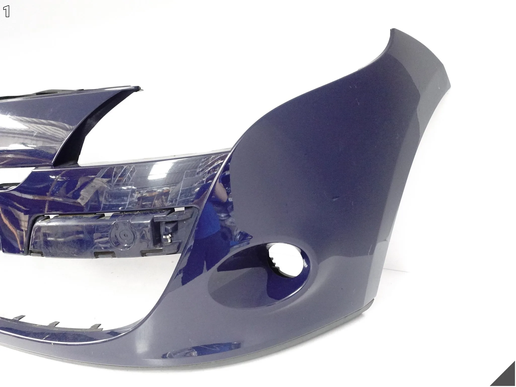 RENAULT MEGANE 3 III 08-11 ZWYKŁY ZDERZAK BUMPER PRZÓD + ŚLIZGI 620220004R RENAULT MEGANE 3 III 08-11 ZWYKŁY ZDERZAK BUMPER PRZÓD + ŚLIZGI 620220004R - obrazek 2