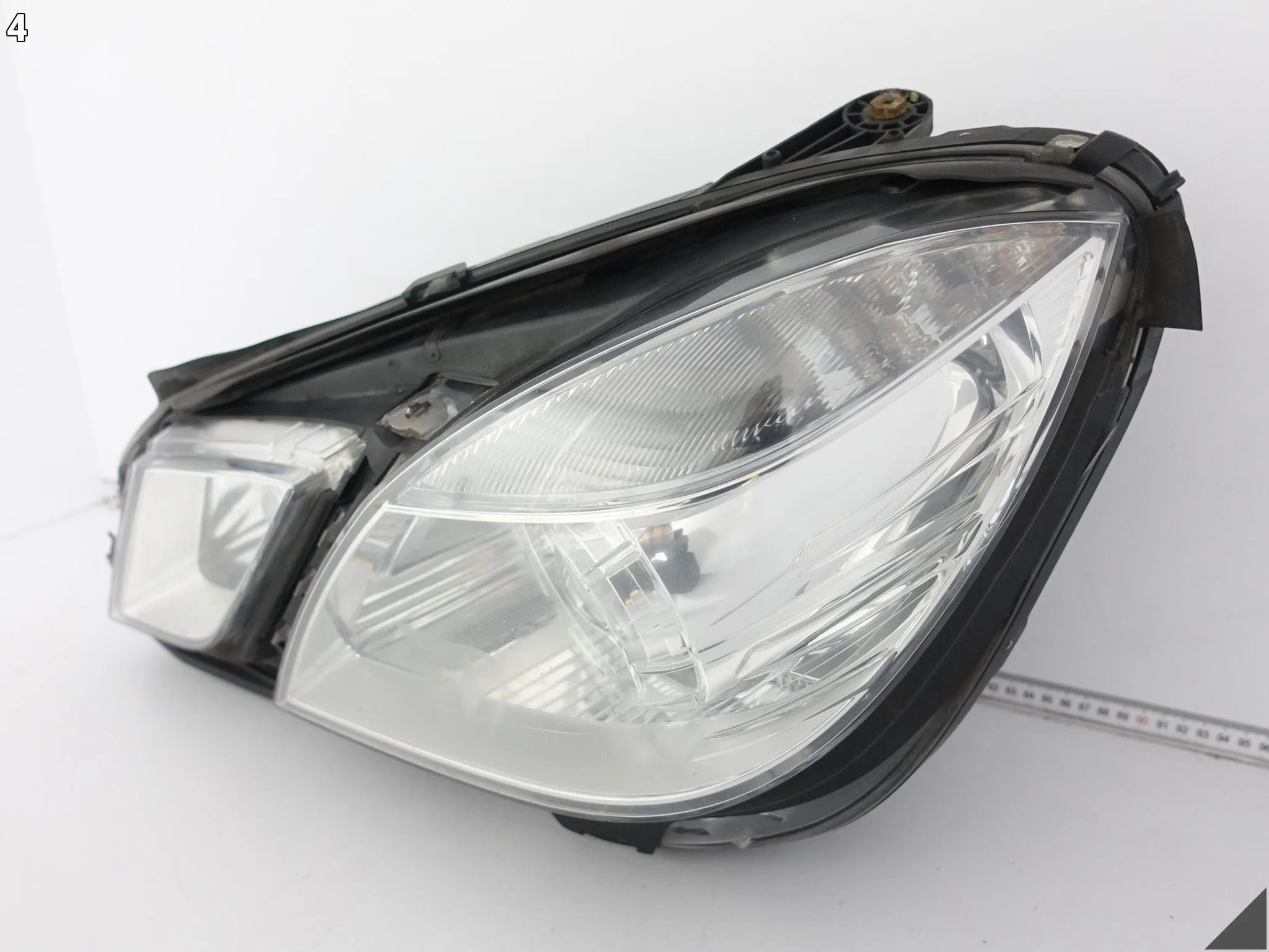 MERCEDES E-KLASA W212 S212 09-12 LAMPA XENON + LED SKRĘTNA LEWA PRZÓD EU MERCEDES E-KLASA W212 S212 09-12 LAMPA XENON + LED SKRĘTNA LEWA PRZÓD EU - obrazek 5